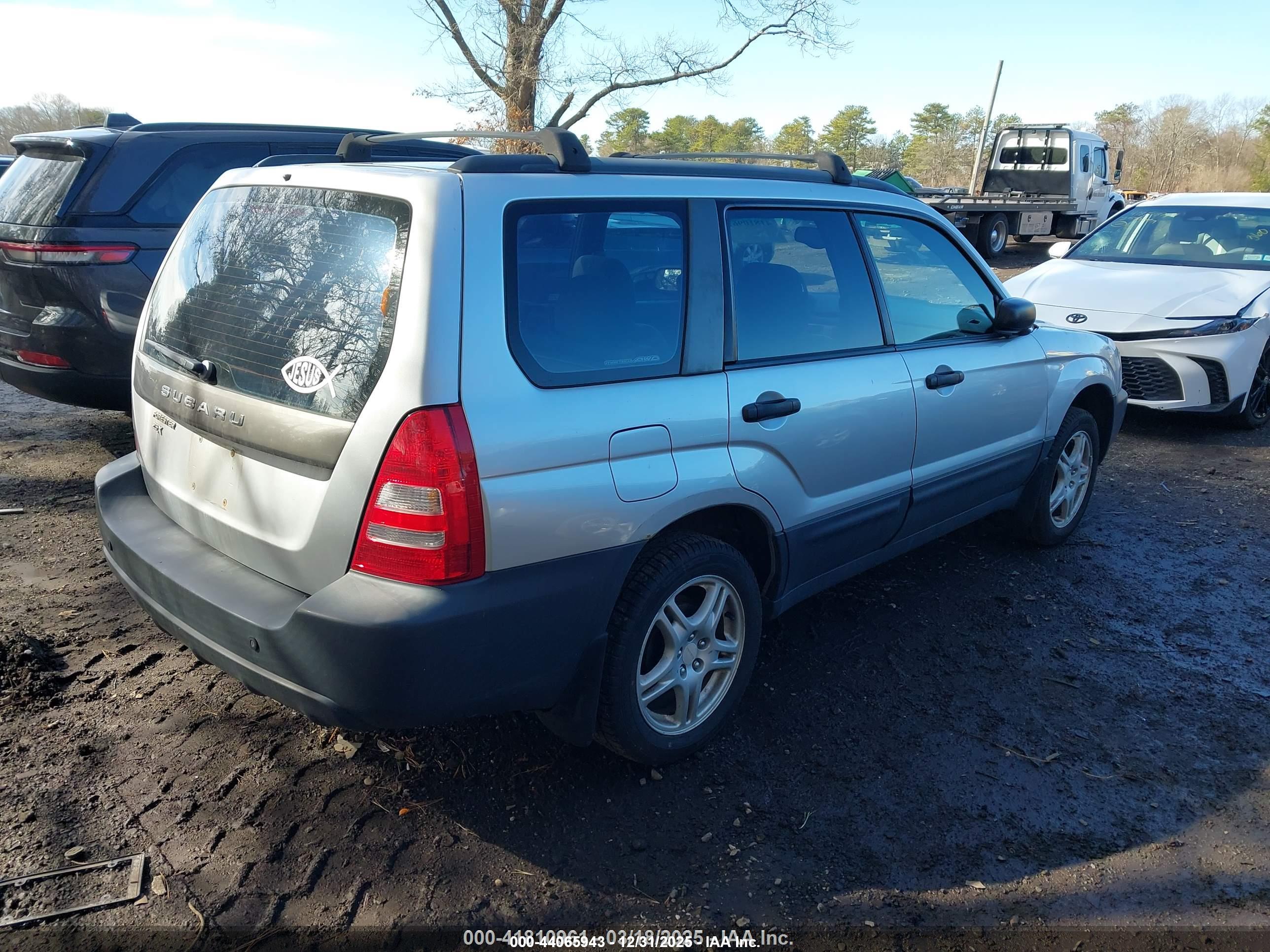 SUBARU FORESTER image 4