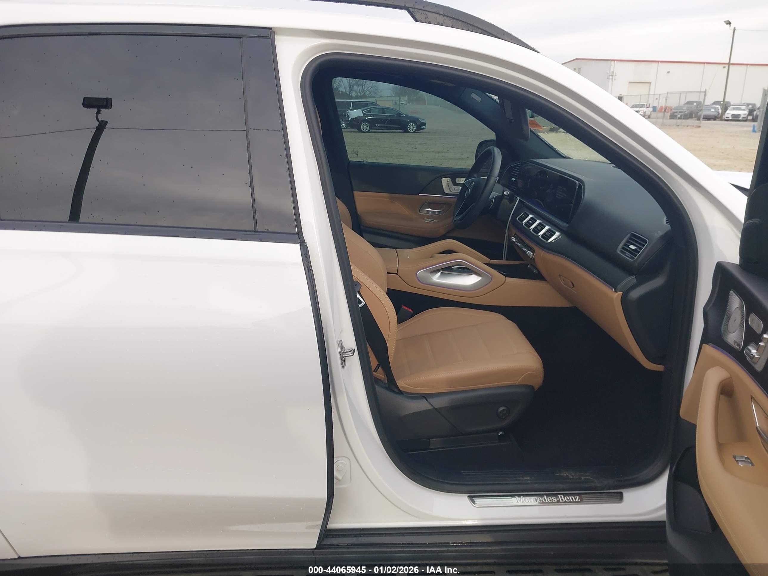 MERCEDES-BENZ GLE image 5