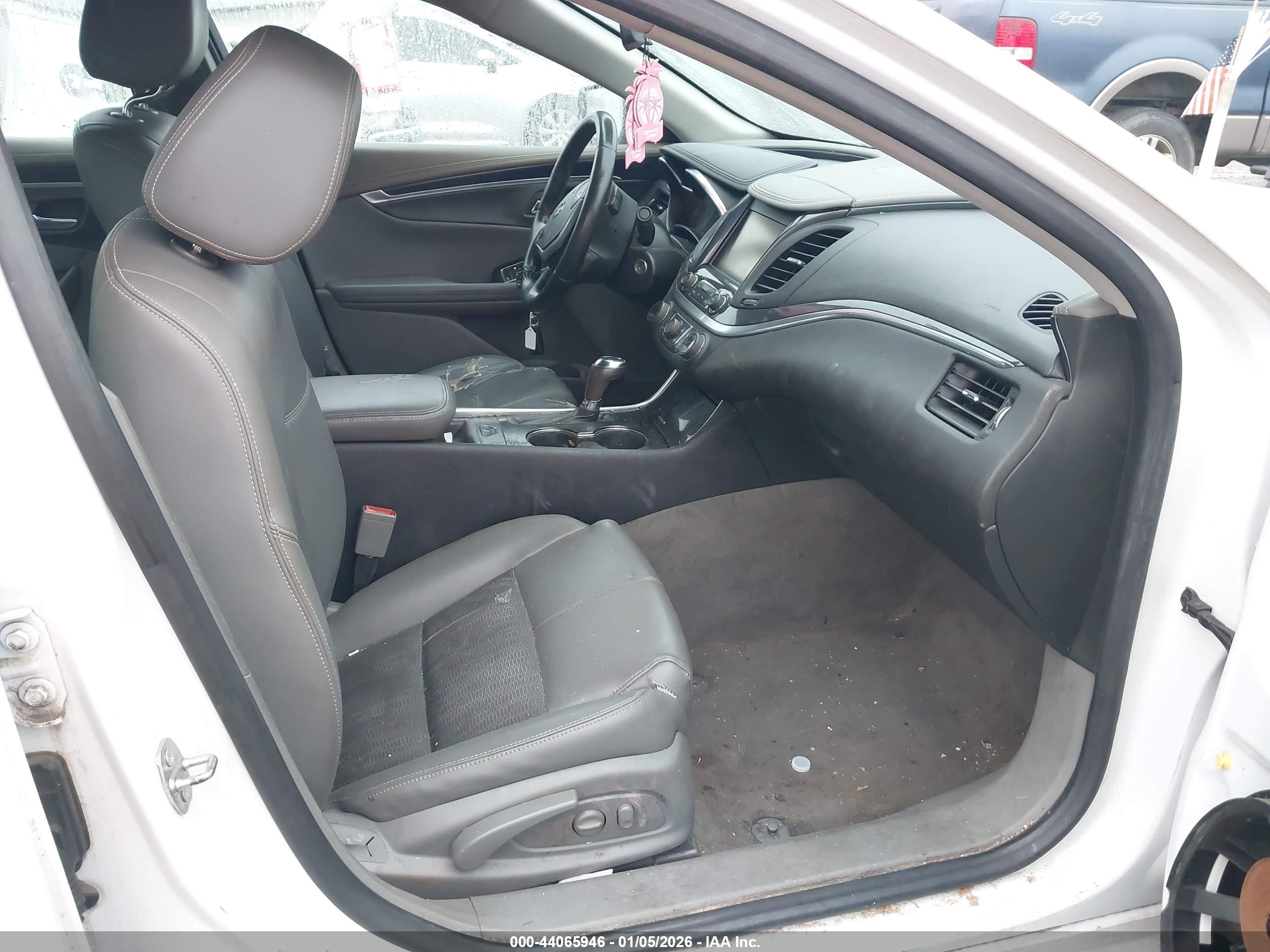CHEVROLET IMPALA image 5