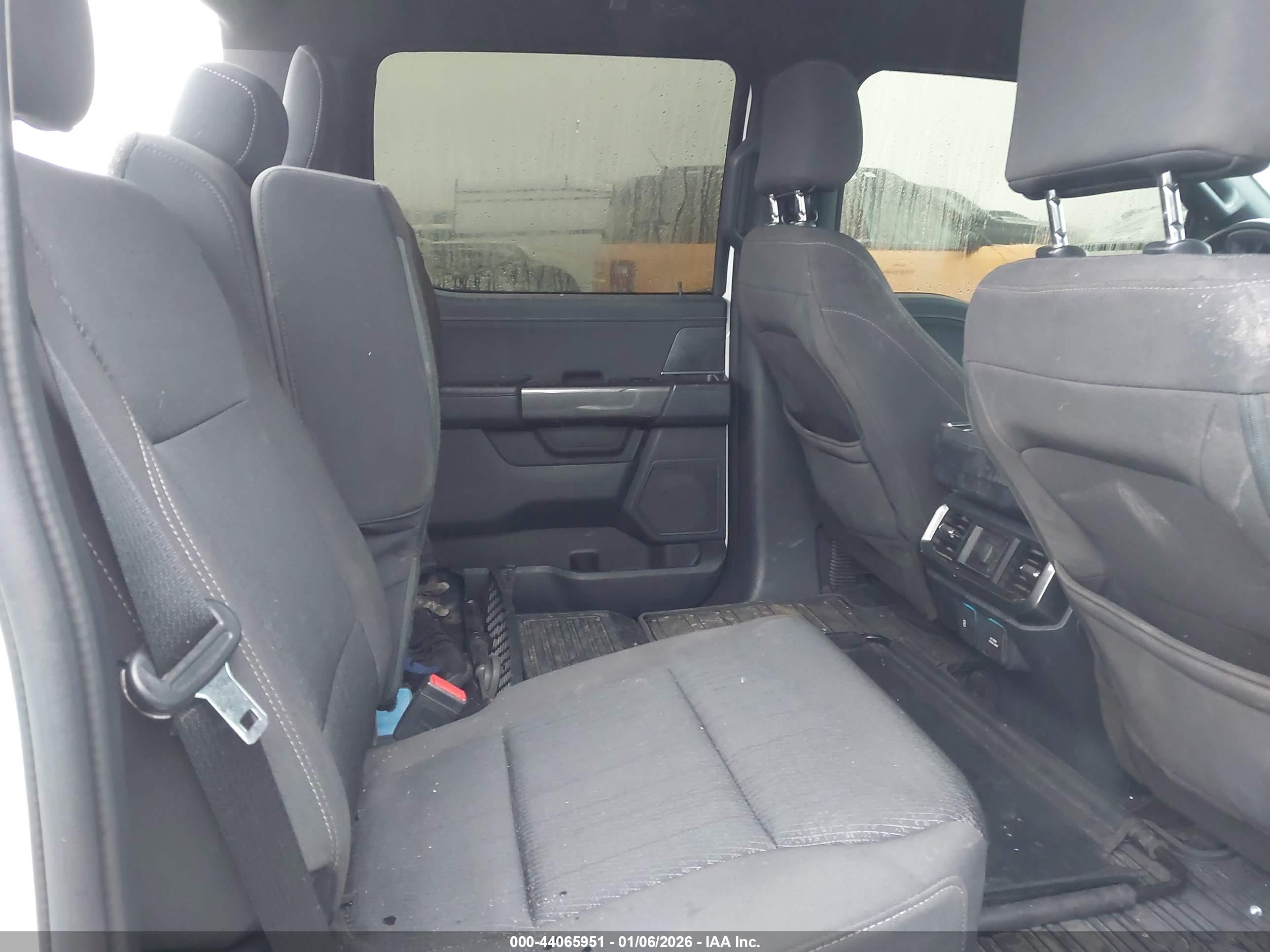 FORD F-150 image 8