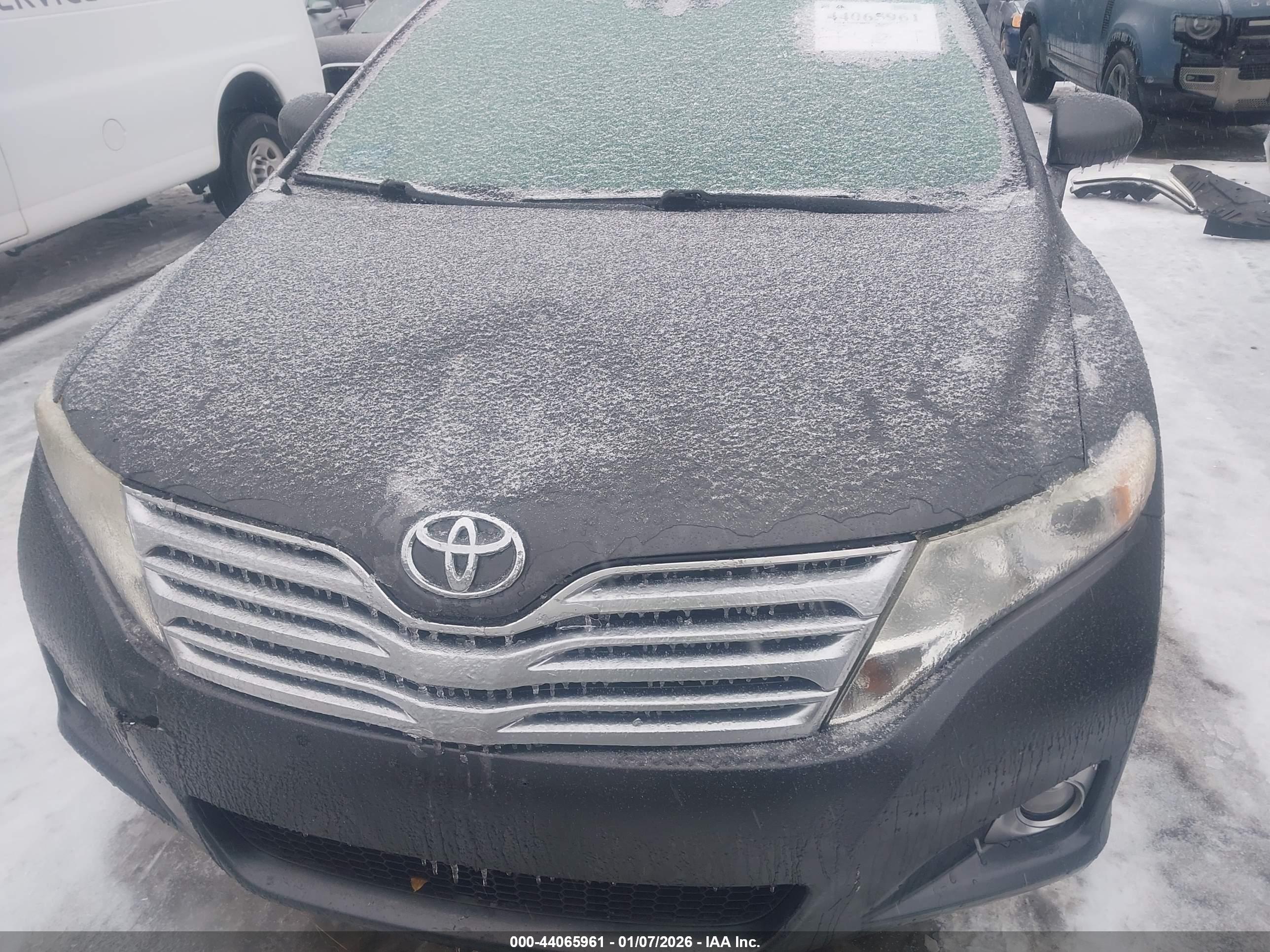 TOYOTA VENZA image 10