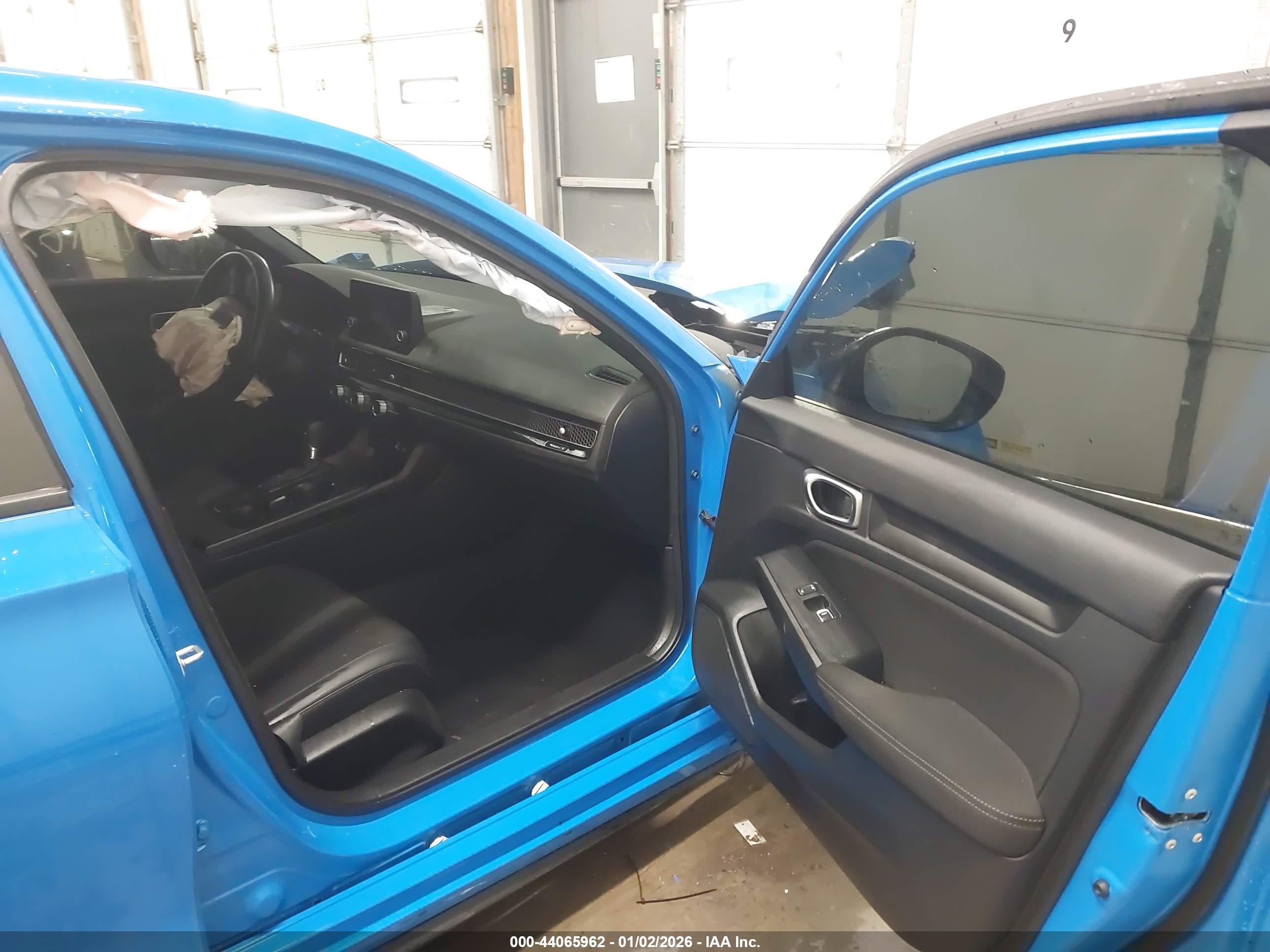 HONDA CIVIC image 5