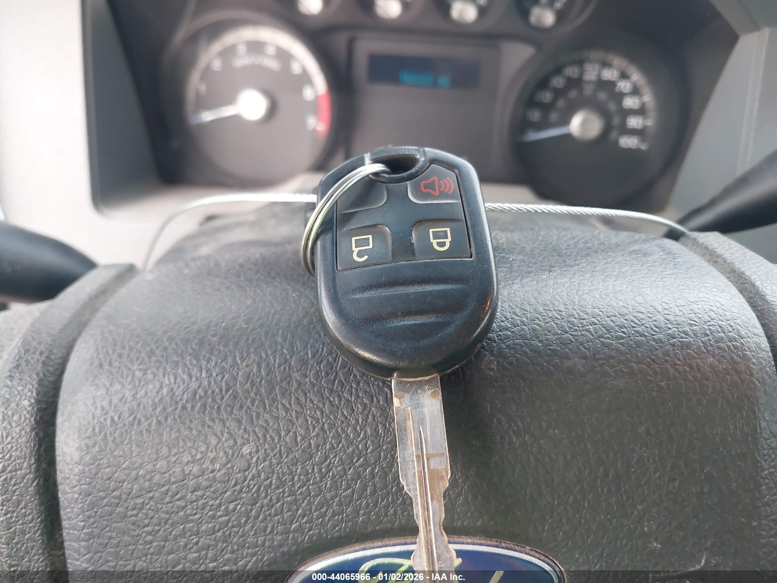FORD F-250 image 11