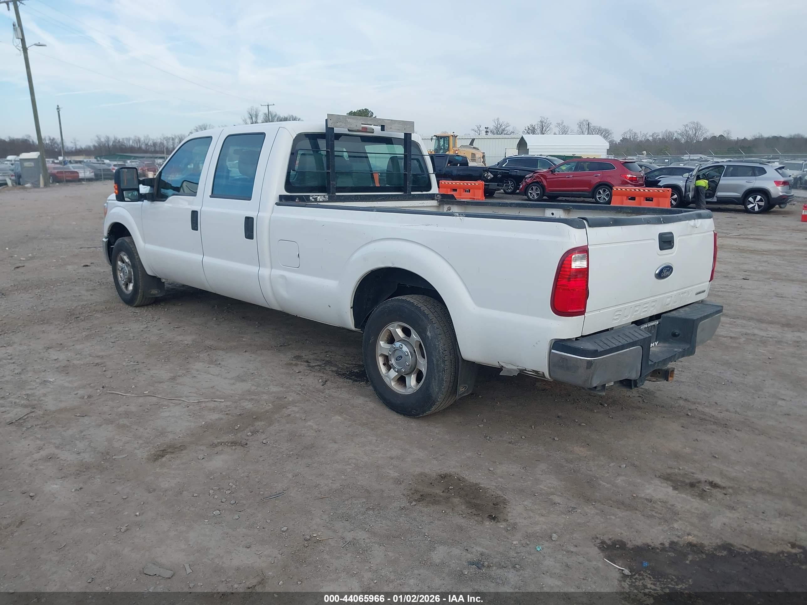 FORD F-250 image 3