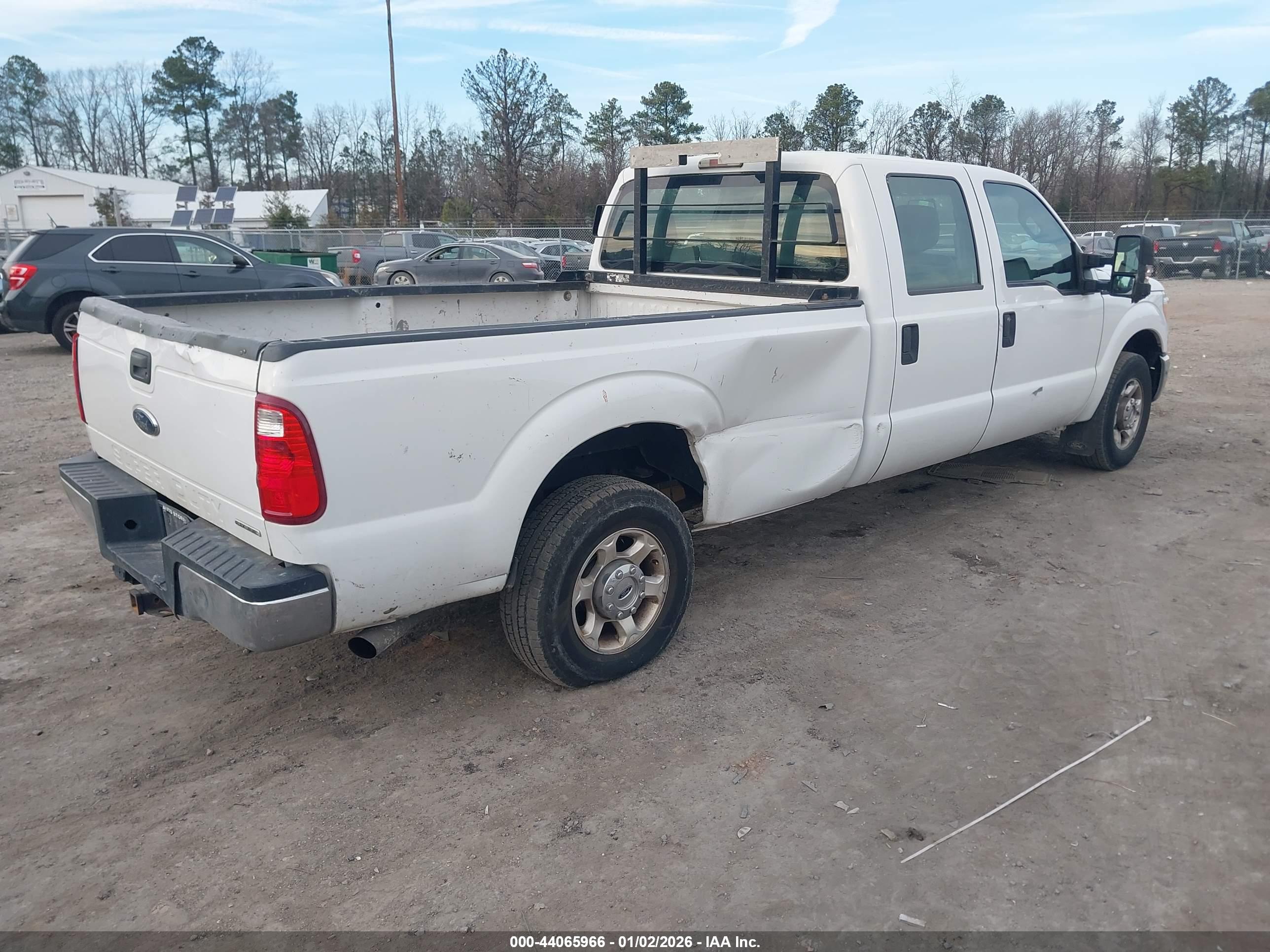 FORD F-250 image 4