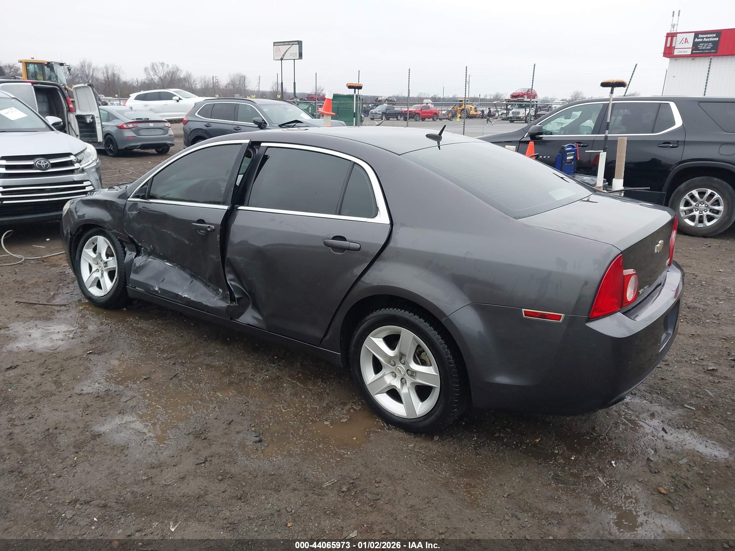 CHEVROLET MALIBU image 3