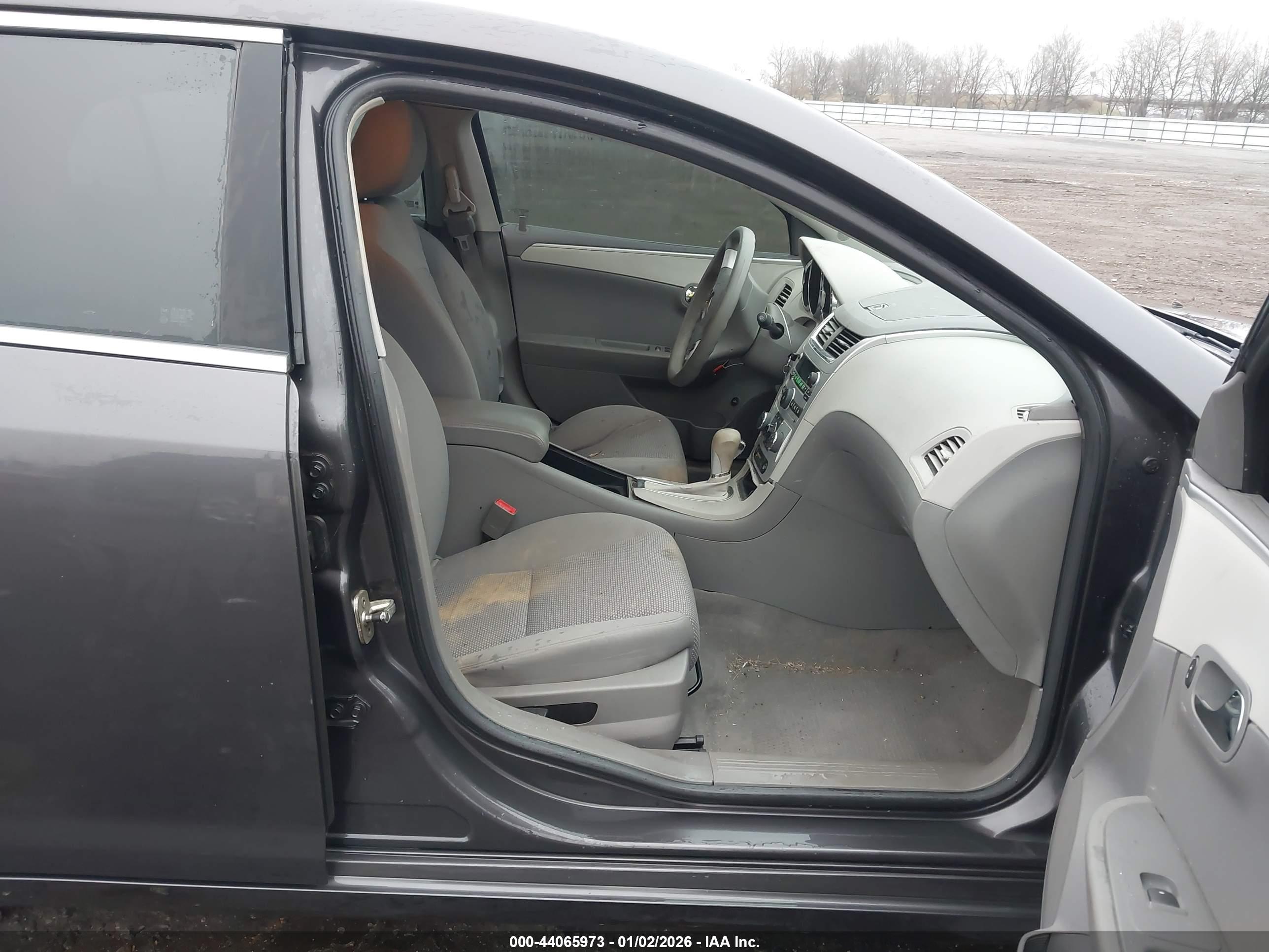 CHEVROLET MALIBU image 5