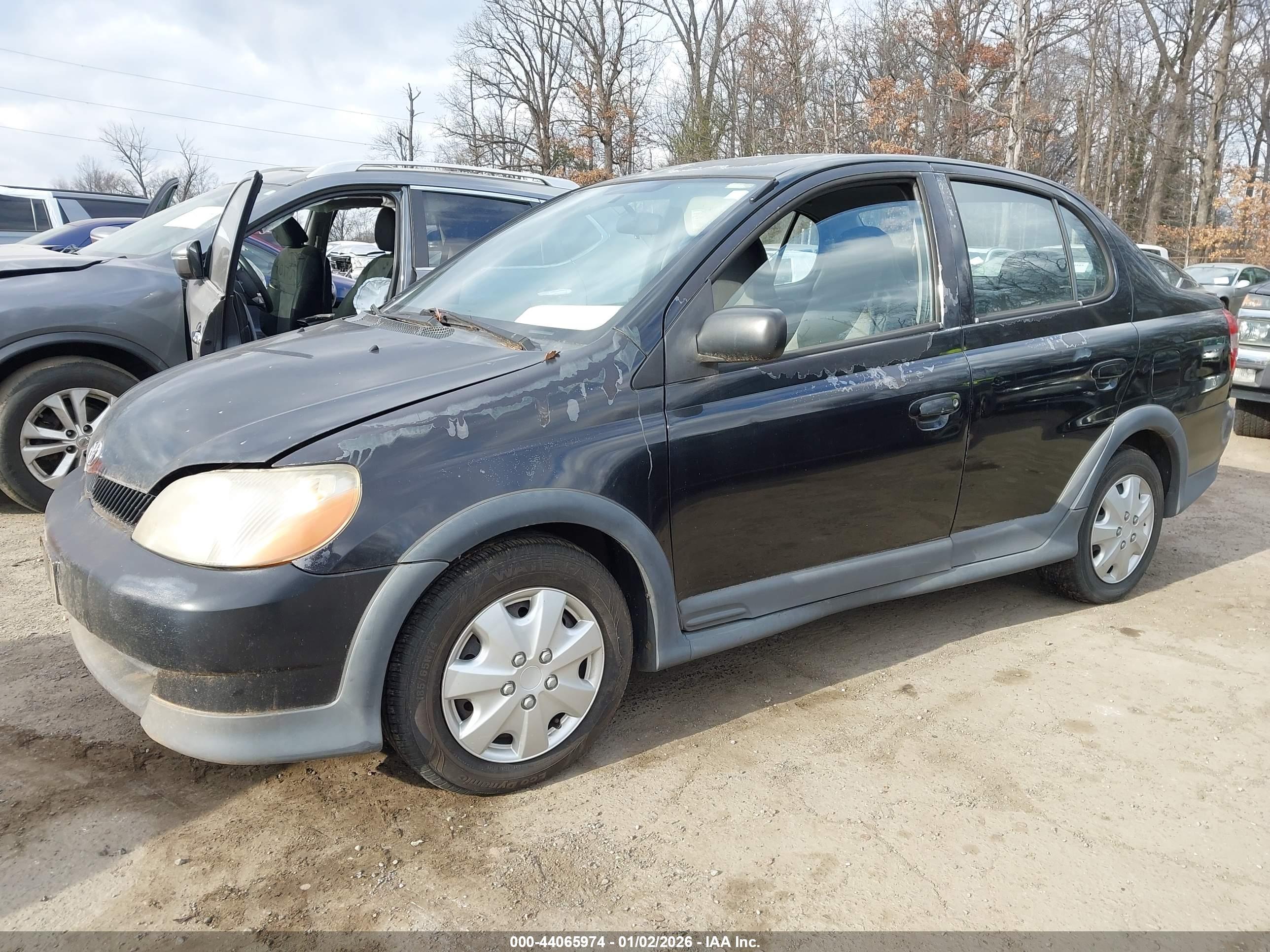 TOYOTA ECHO image 2