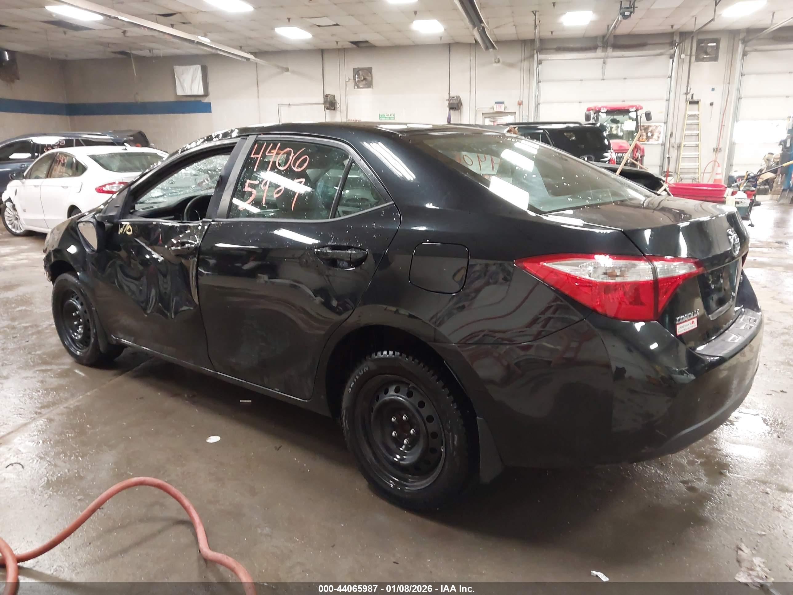 TOYOTA COROLLA image 3