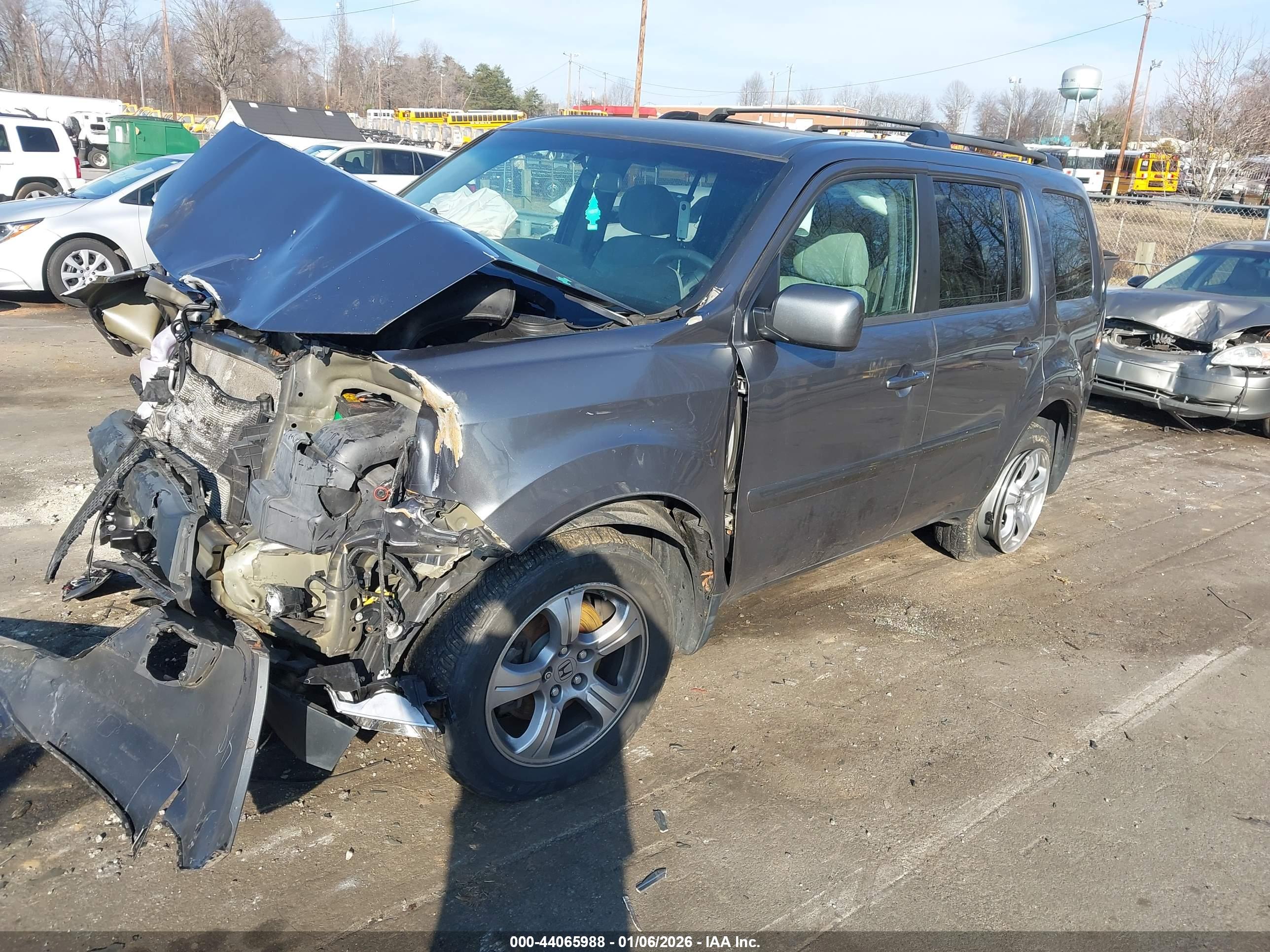HONDA PILOT image 2