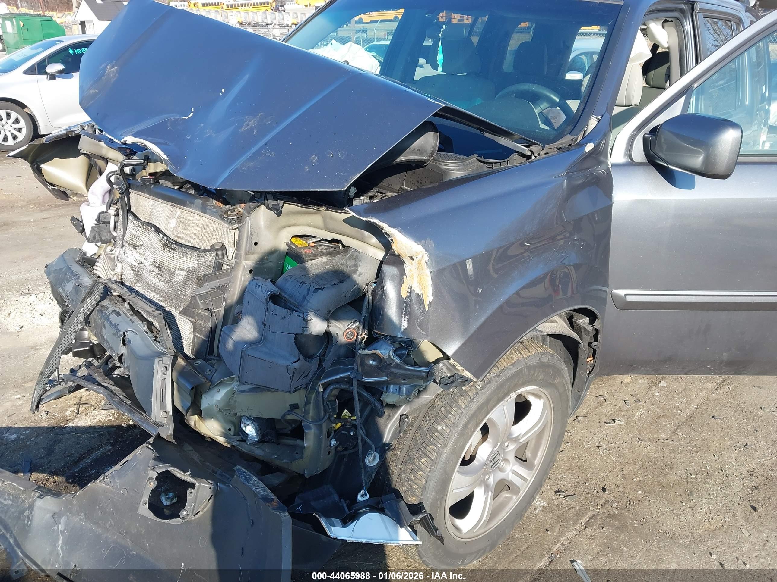 HONDA PILOT image 6