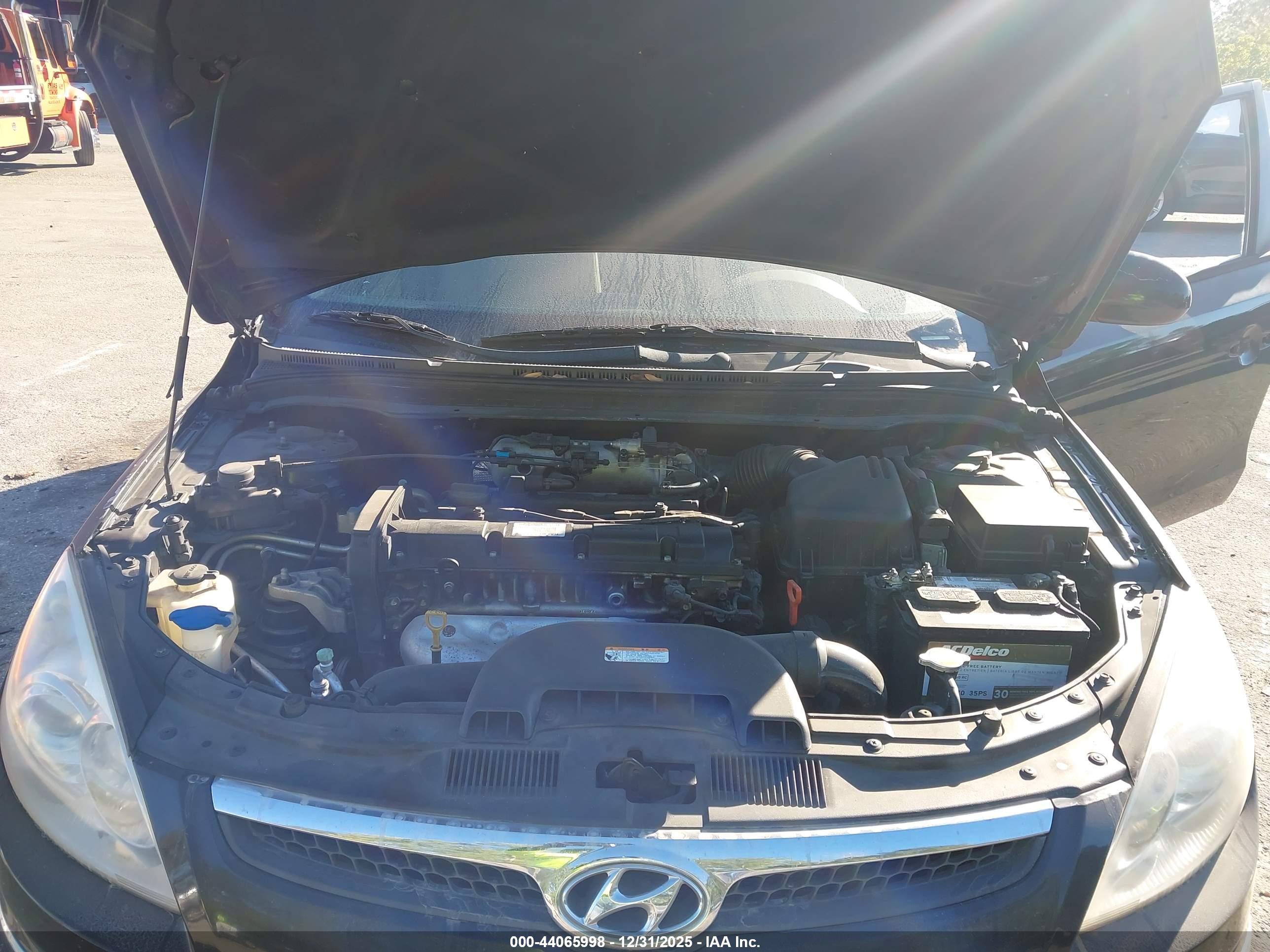 HYUNDAI ELANTRA image 10