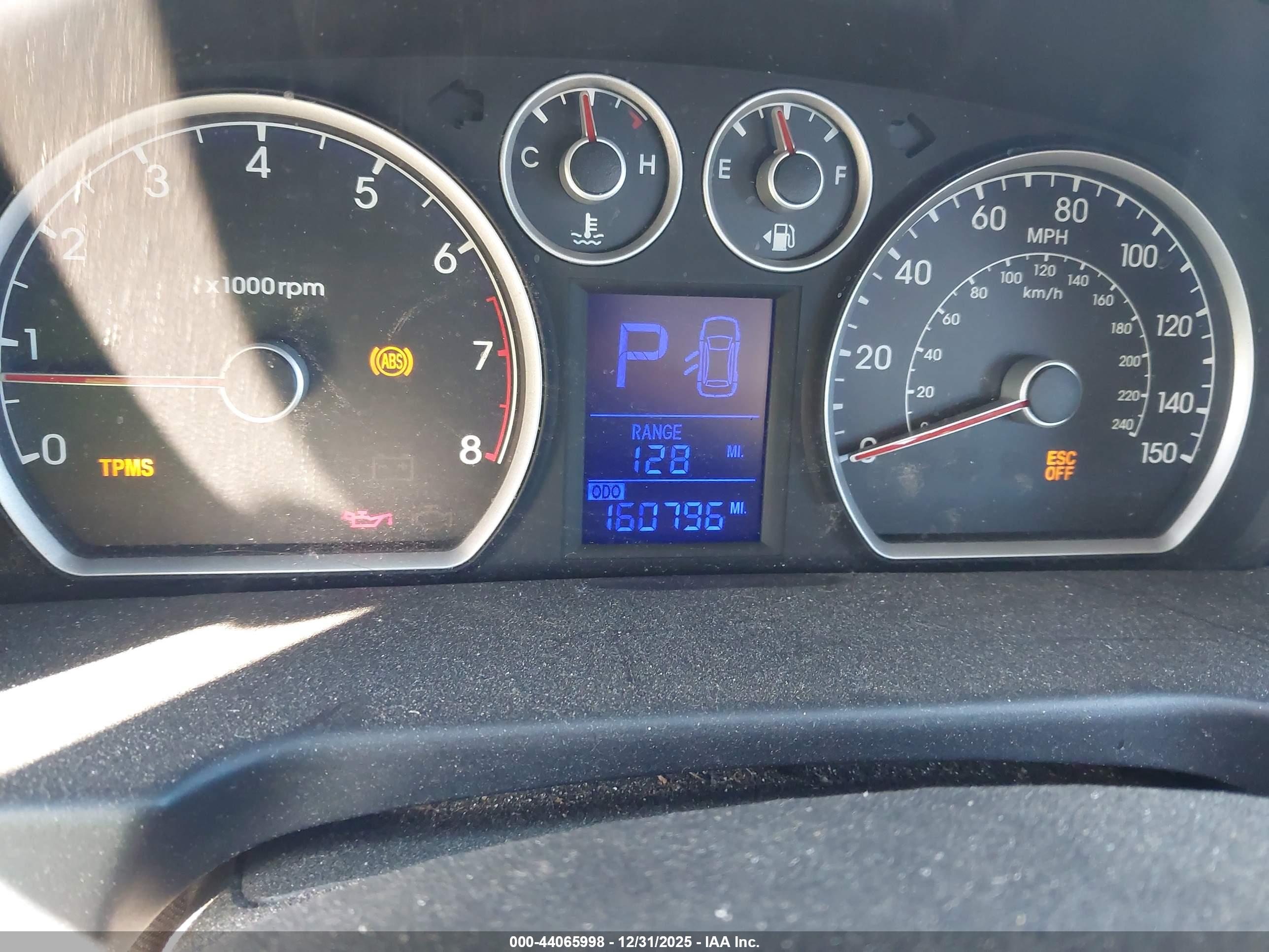 HYUNDAI ELANTRA image 7
