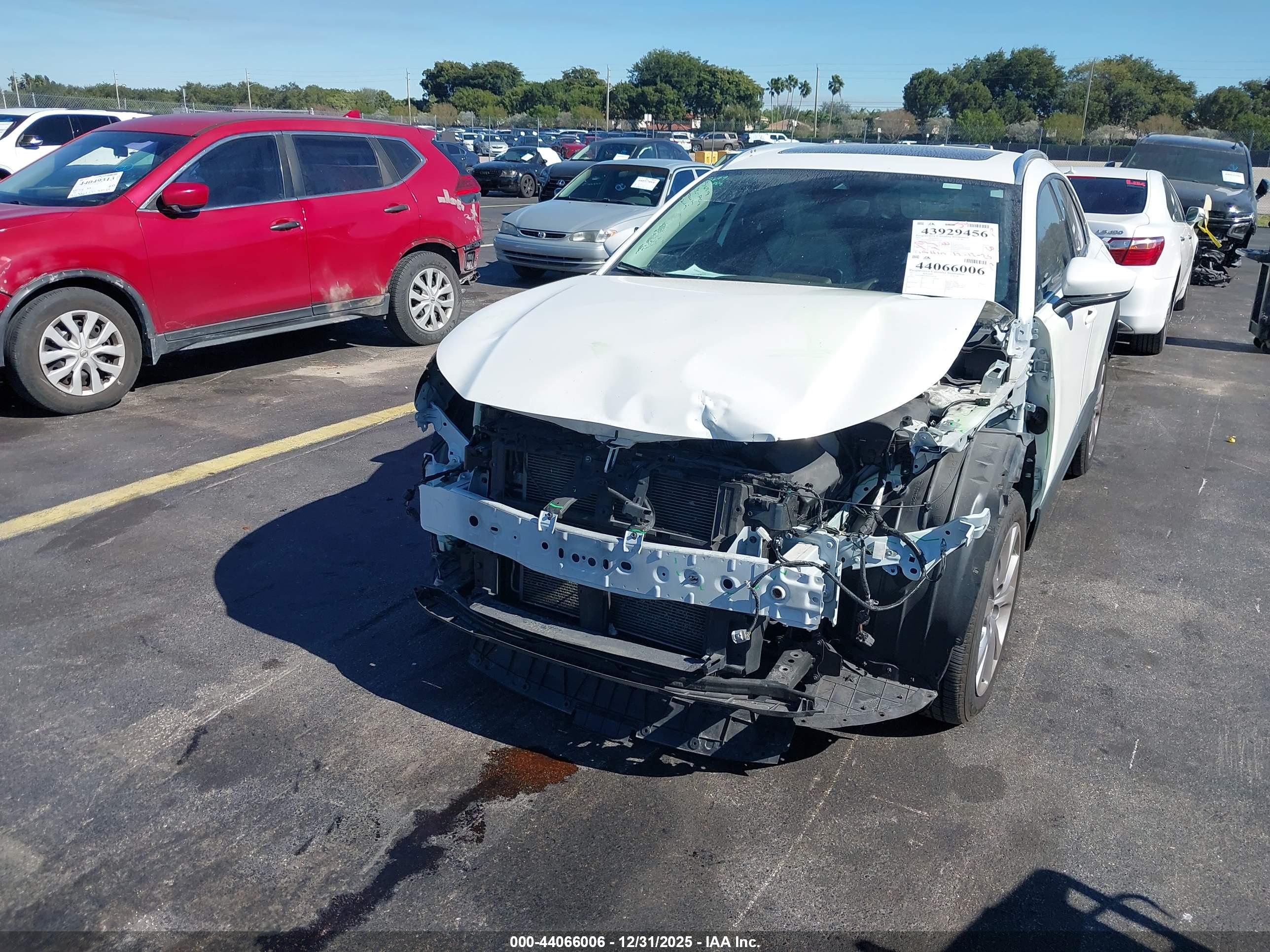 MAZDA CX-30 image 6