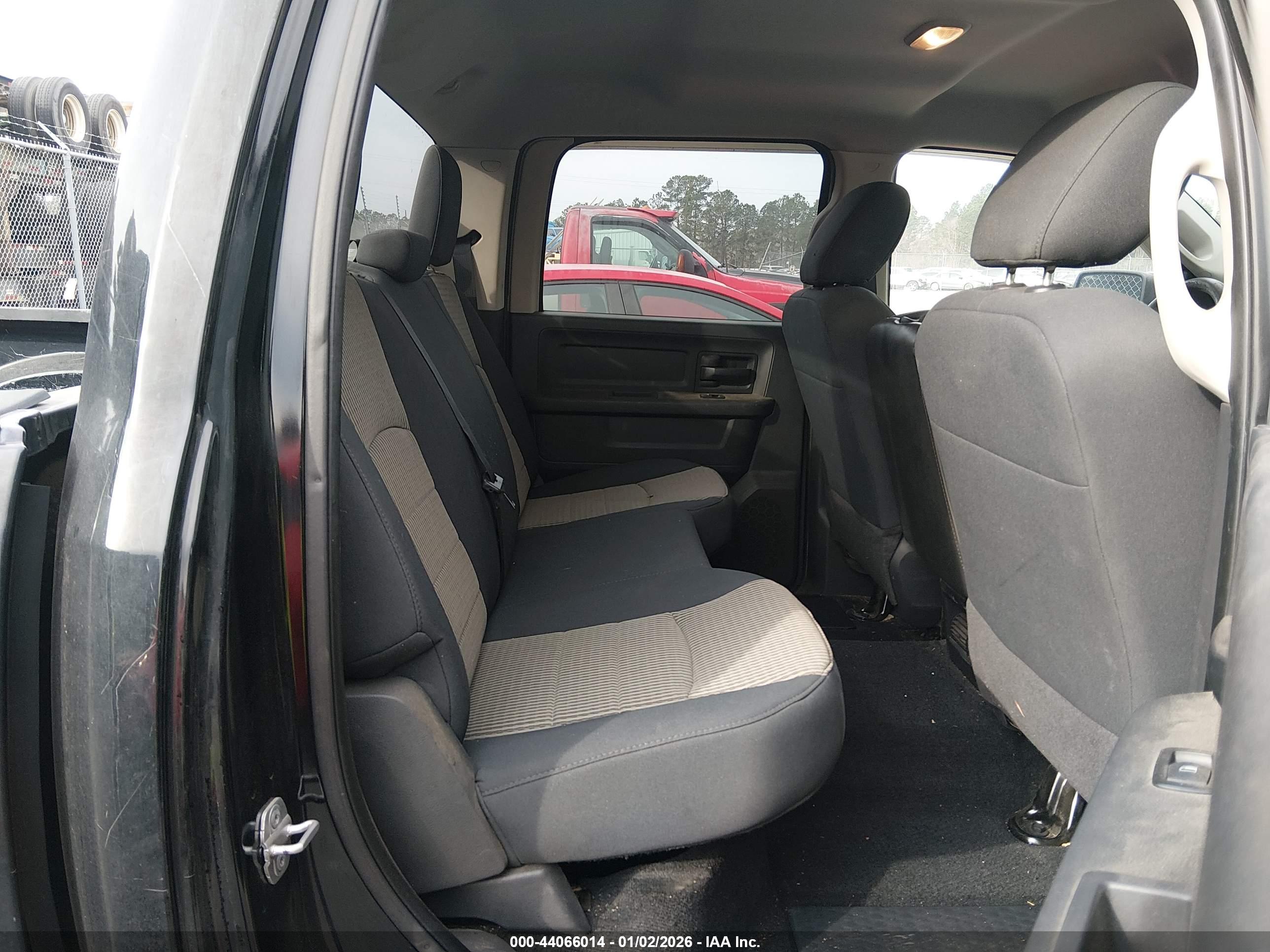 RAM 1500 image 8