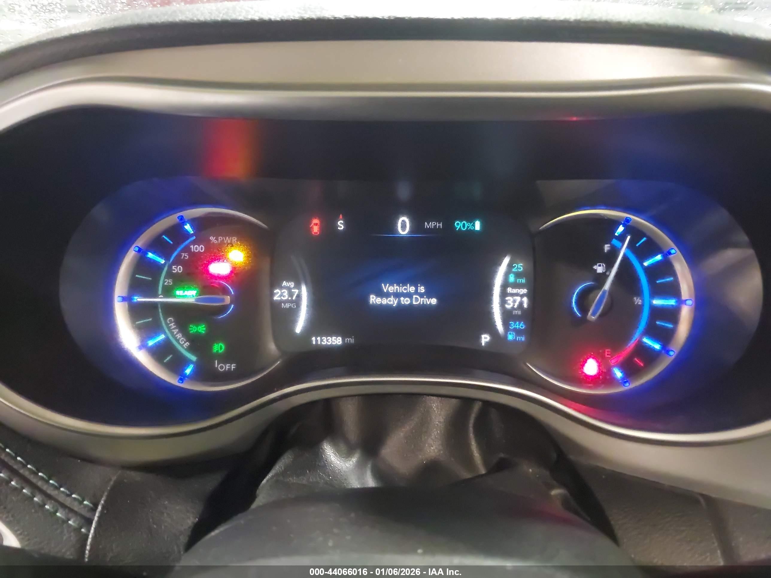 CHRYSLER PACIFICA image 7