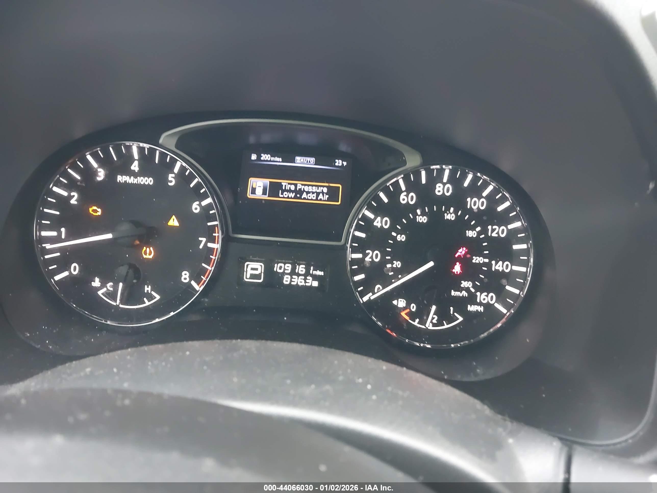 NISSAN PATHFINDER image 7