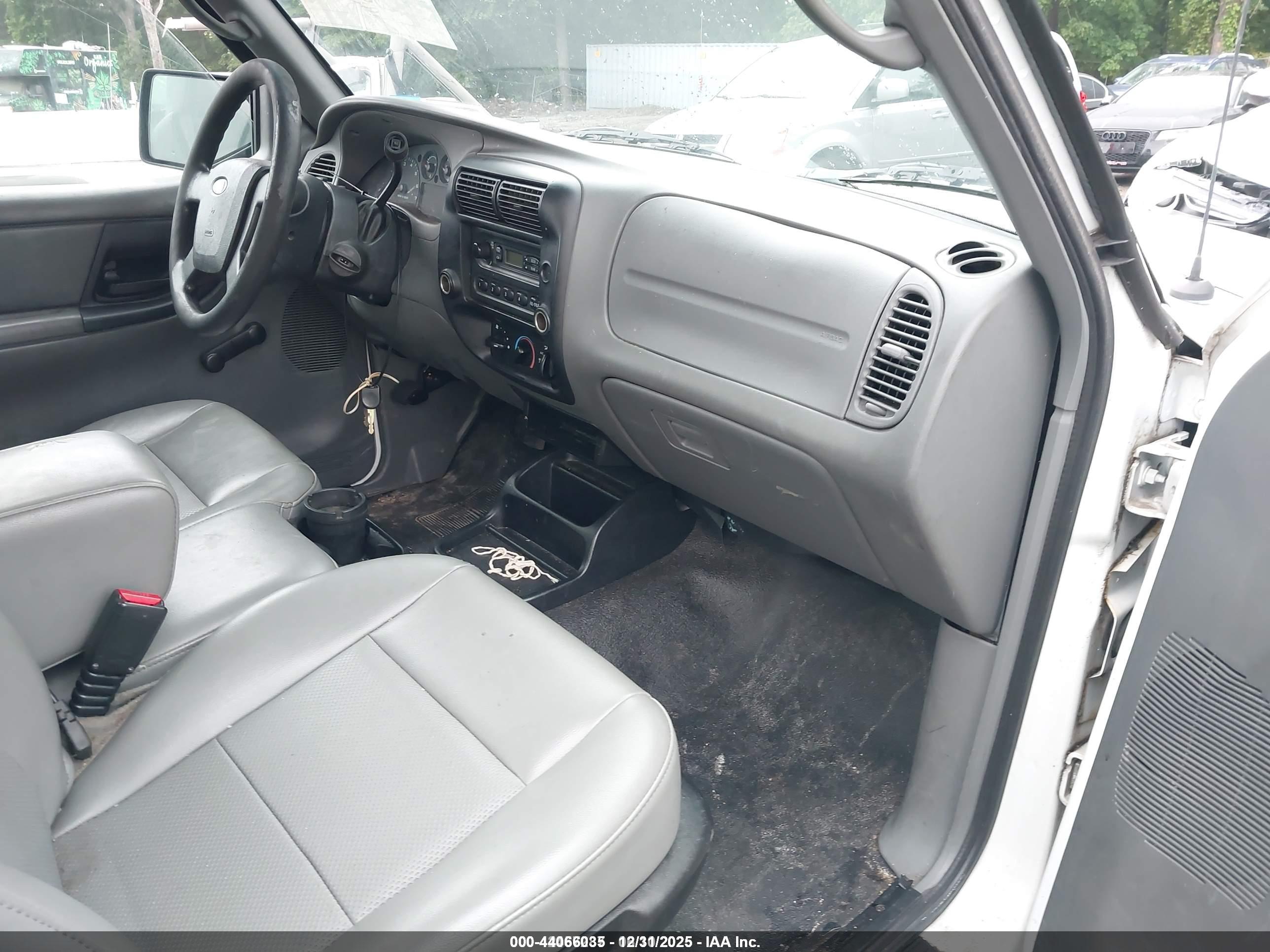 FORD RANGER image 5