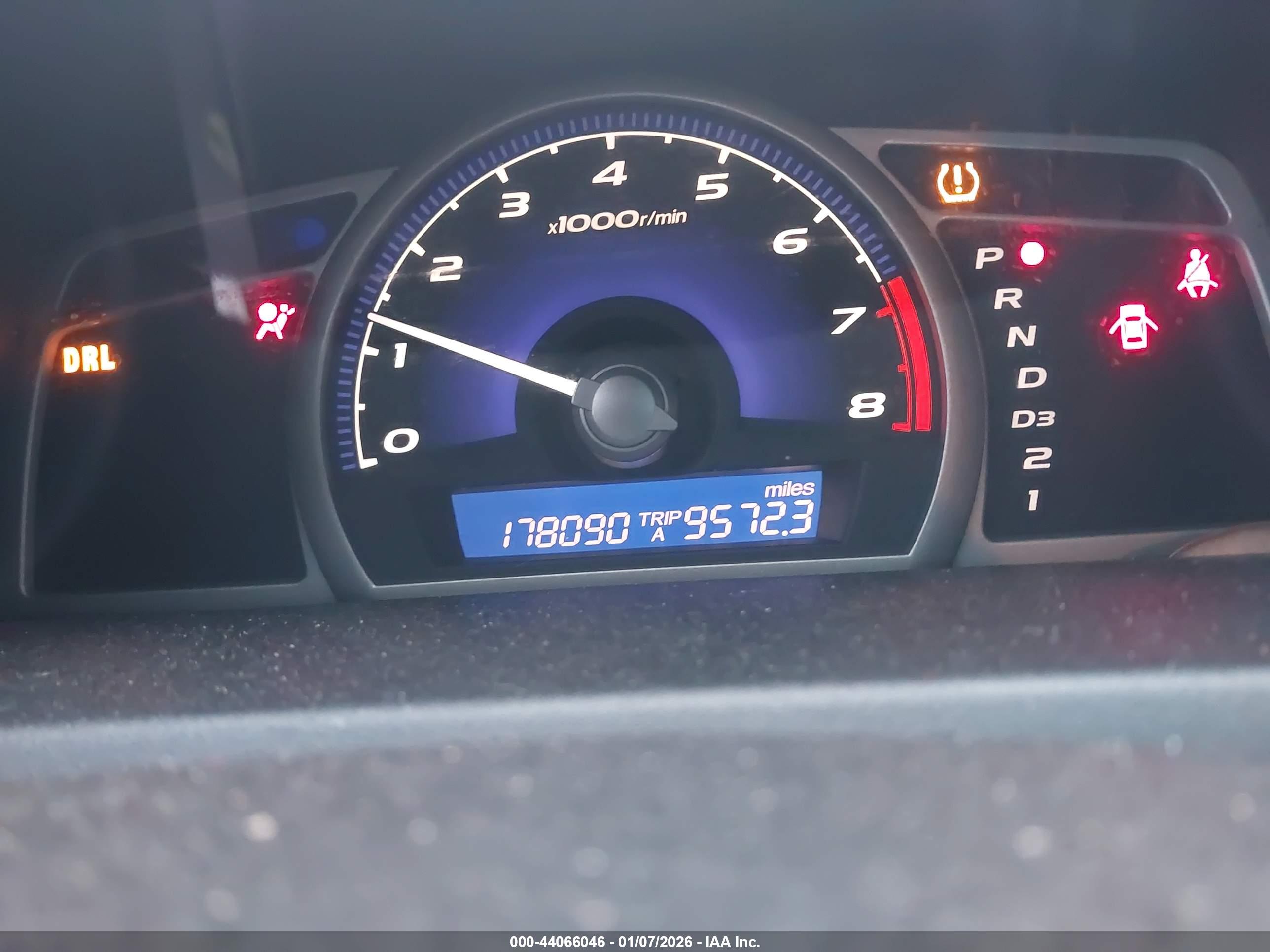HONDA CIVIC image 7