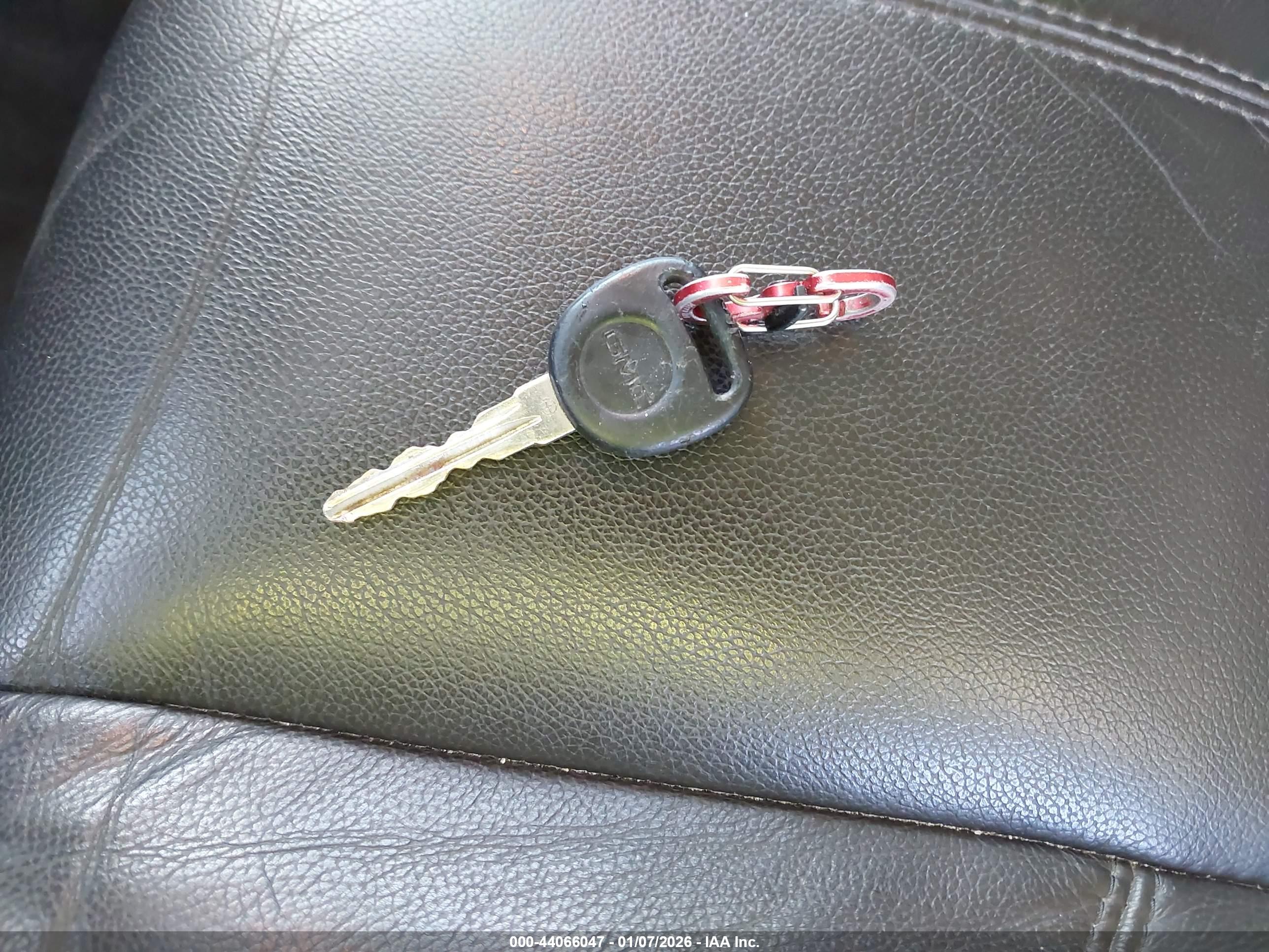GMC SIERRA image 11