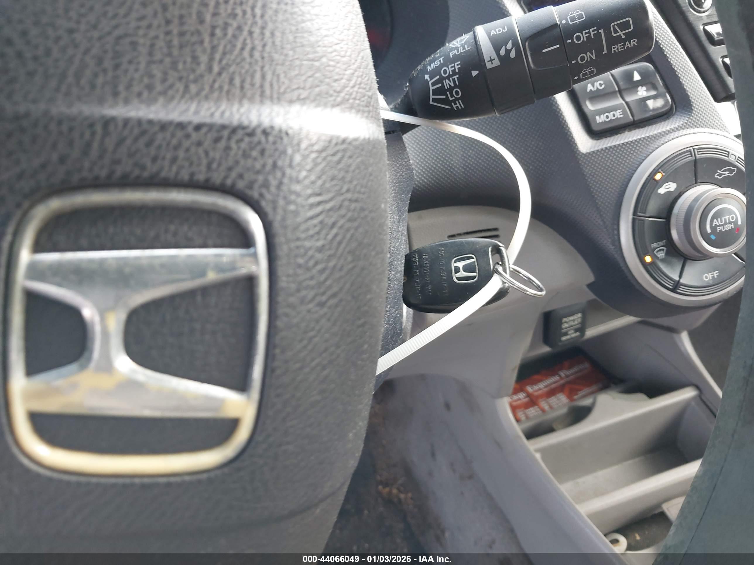 HONDA INSIGHT image 11