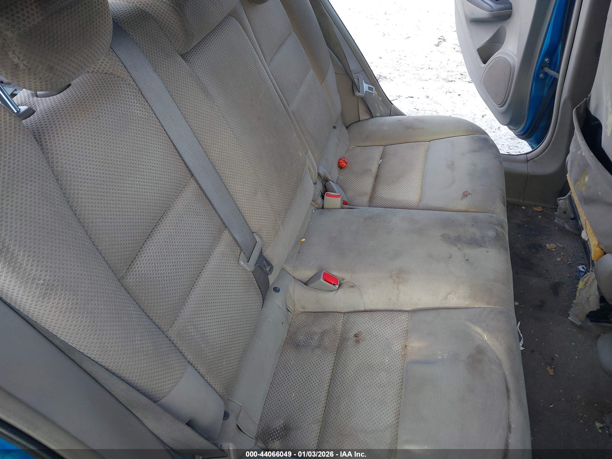 HONDA INSIGHT image 8