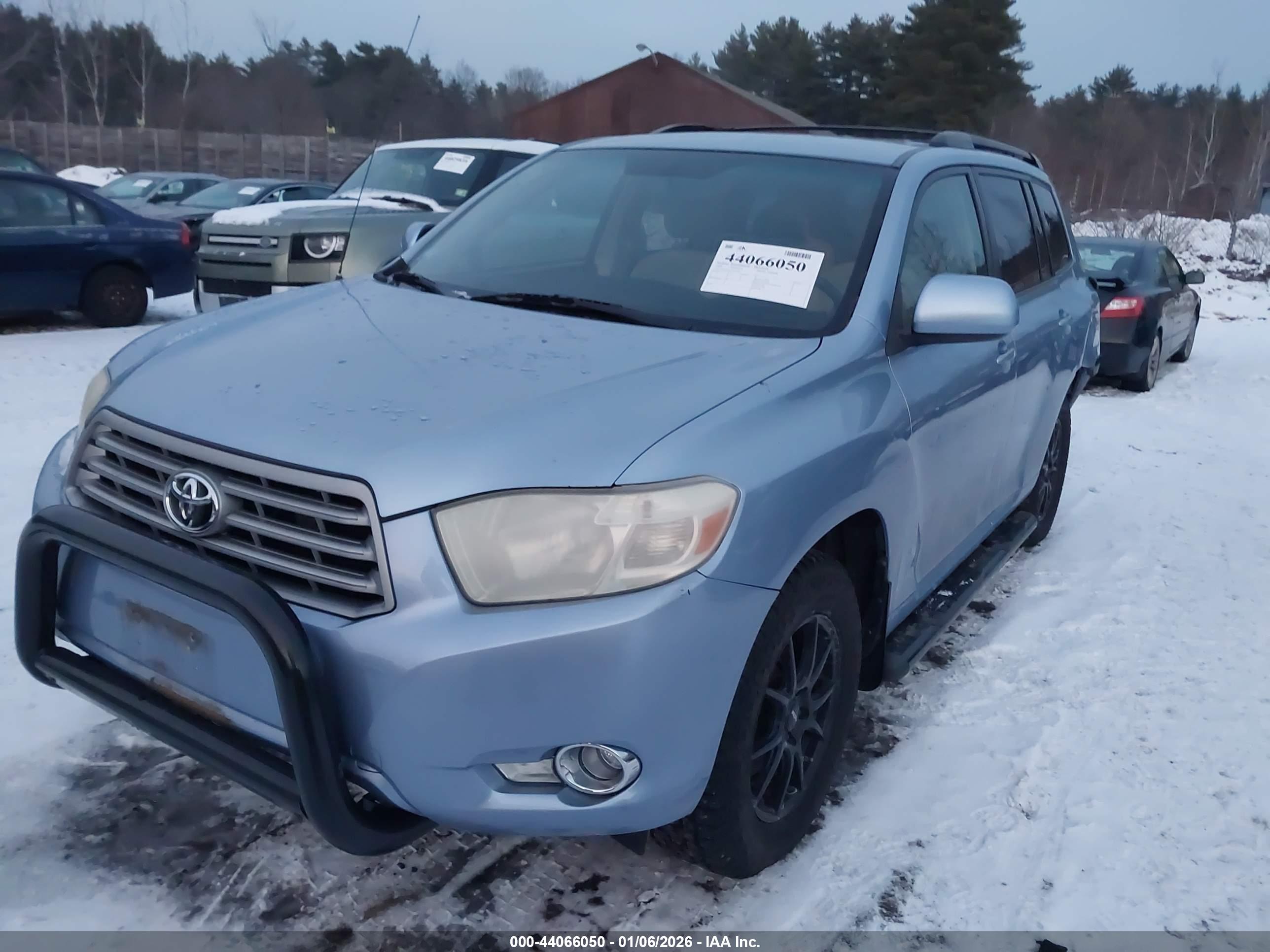 TOYOTA HIGHLANDER image 2