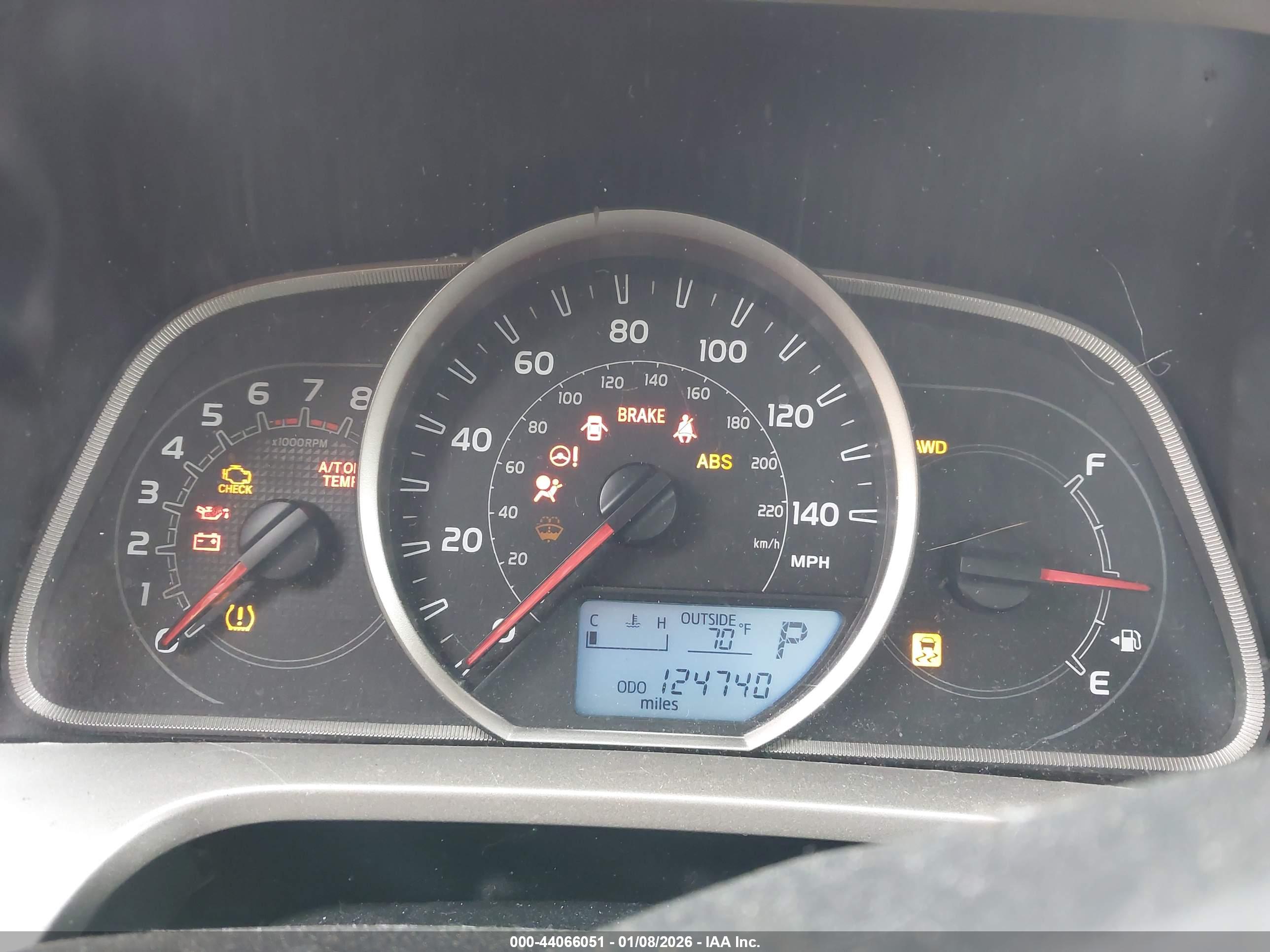 TOYOTA RAV4 image 7