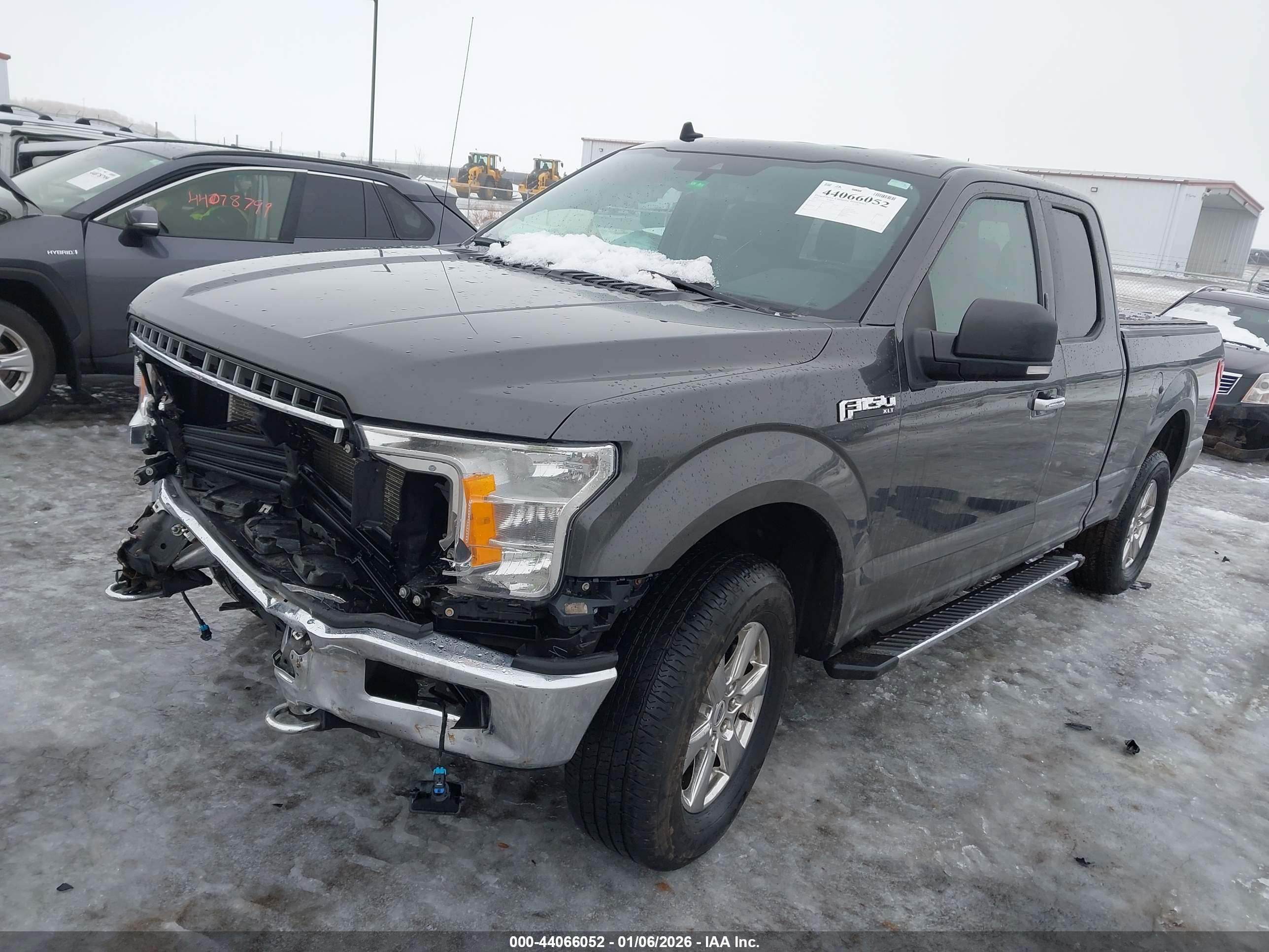 FORD F-150 image 2