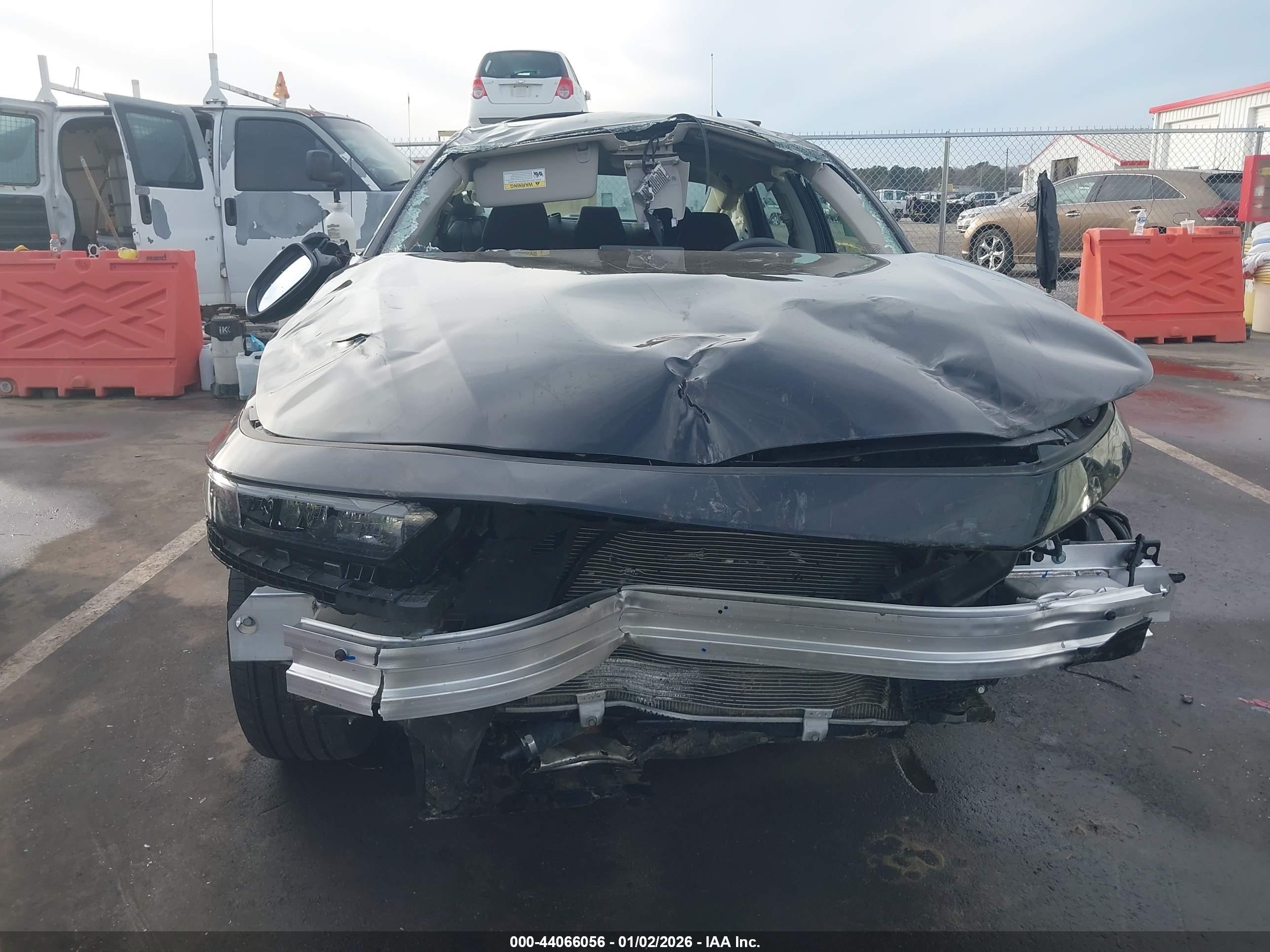 HONDA ACCORD image 6