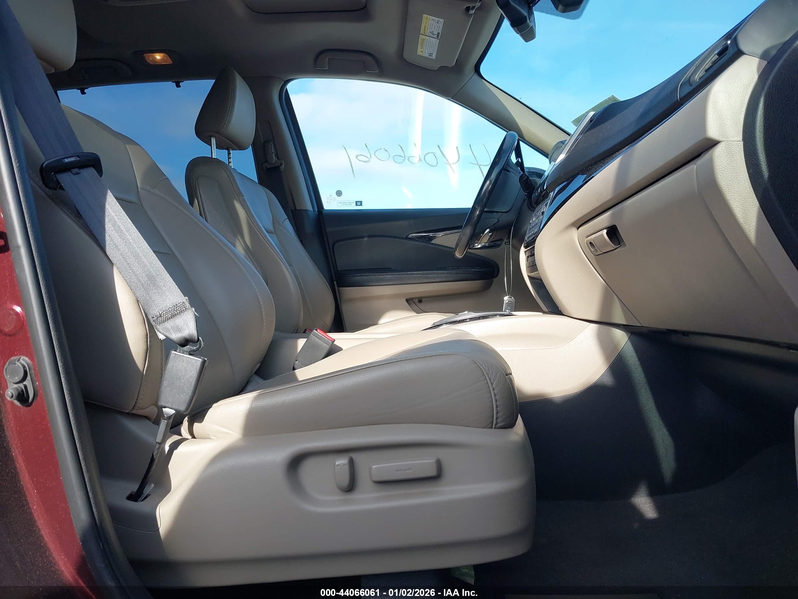 HONDA PILOT image 5