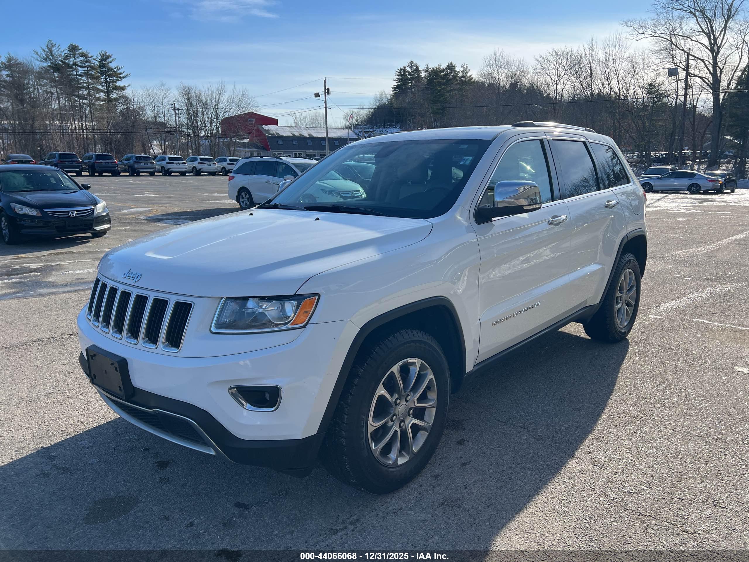 JEEP GRAND image 2