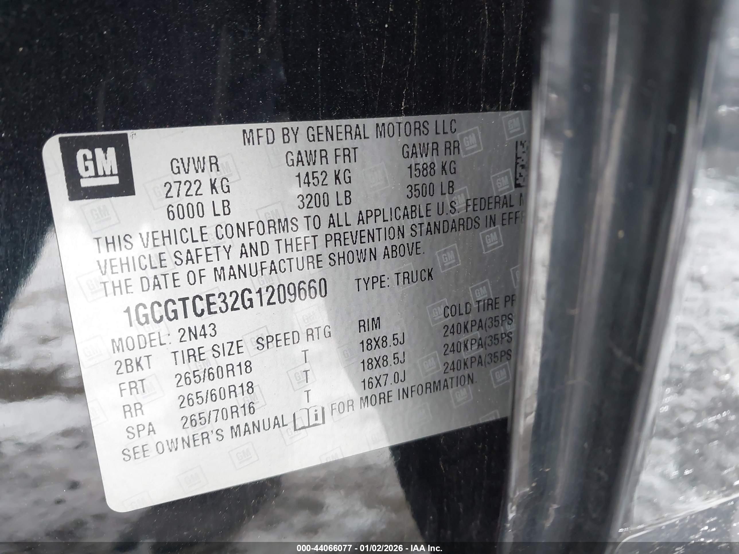 CHEVROLET COLORADO image 9
