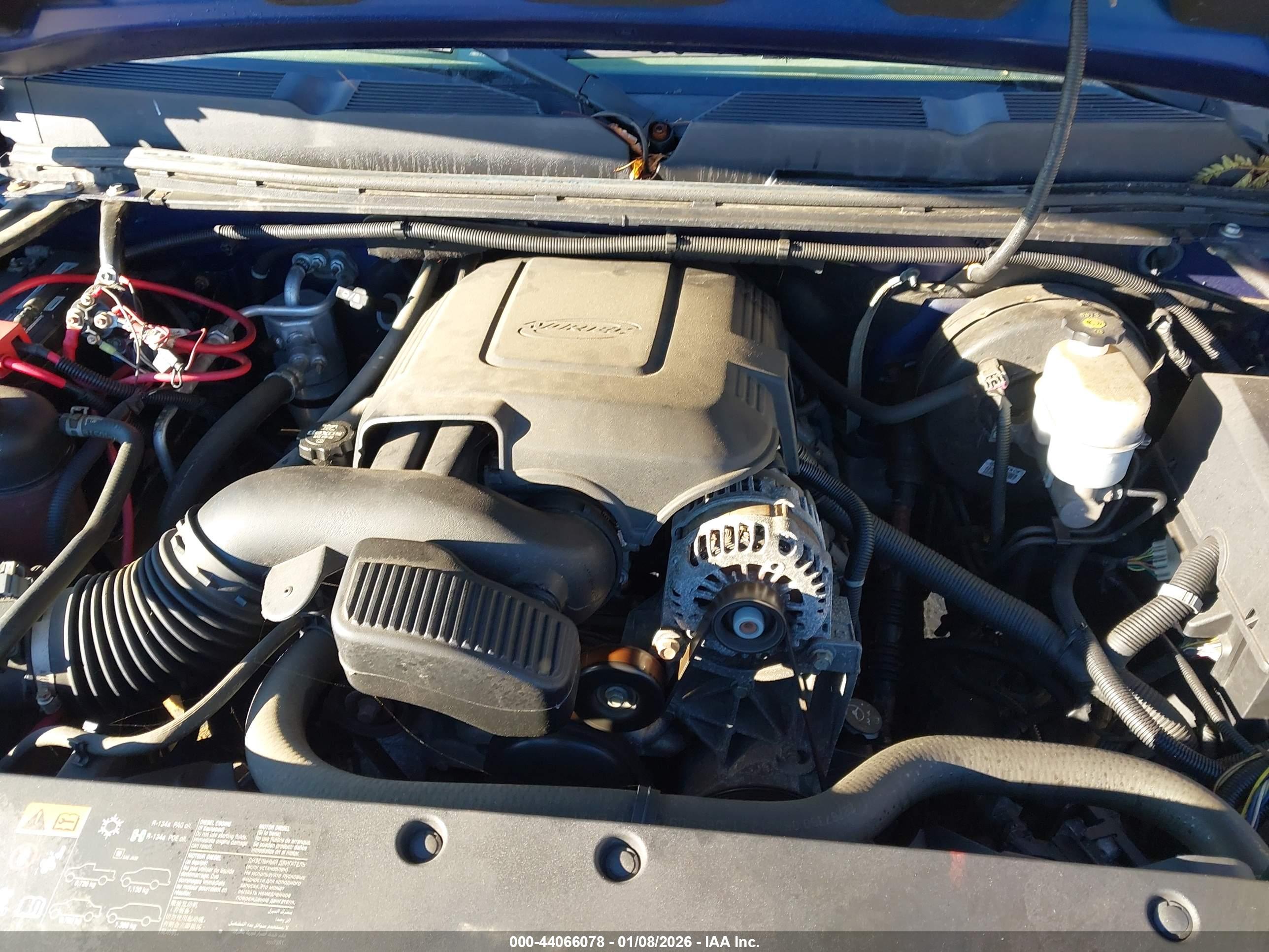 CHEVROLET SILVERADO image 10