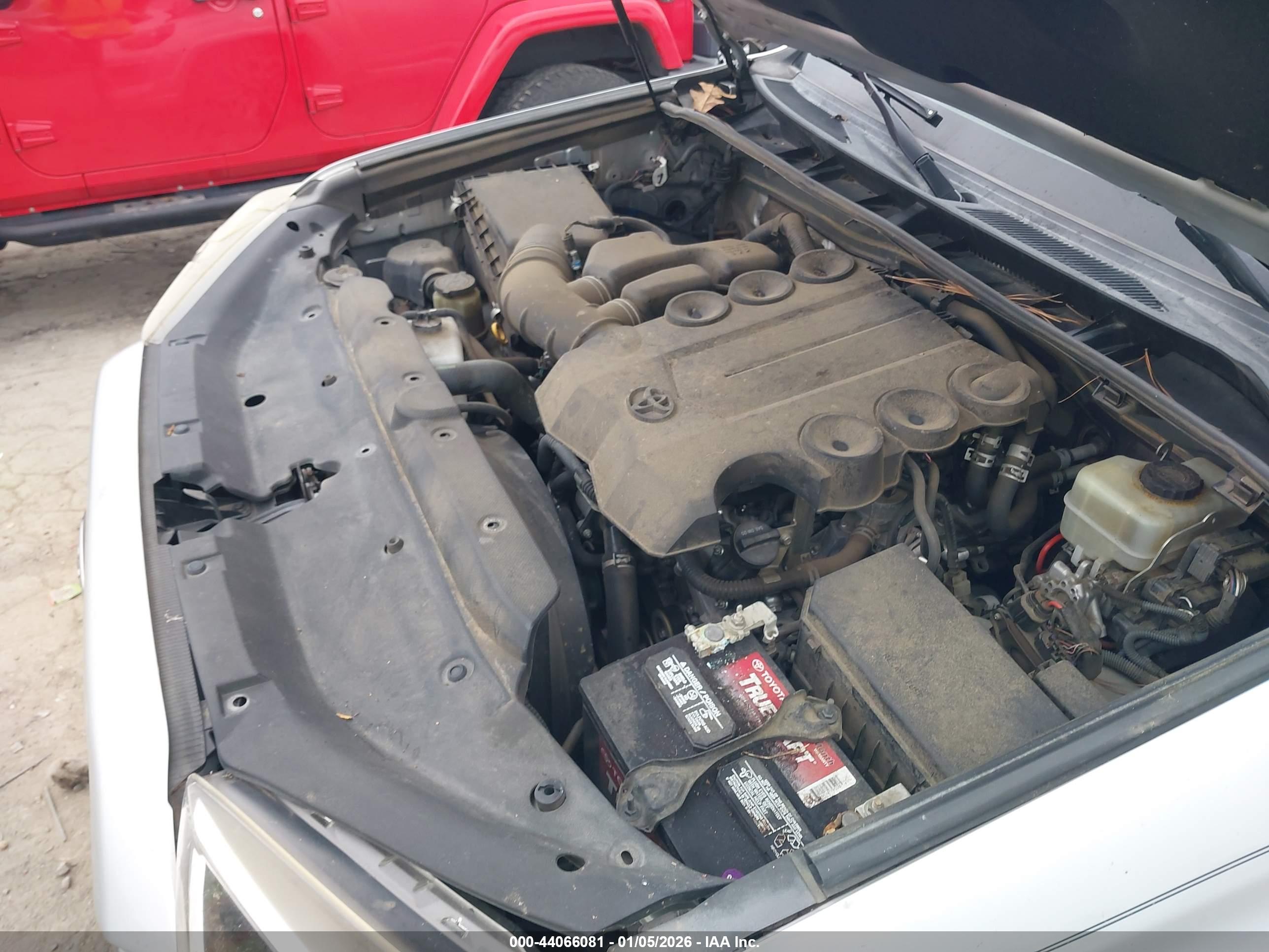 TOYOTA 4RUNNER image 10