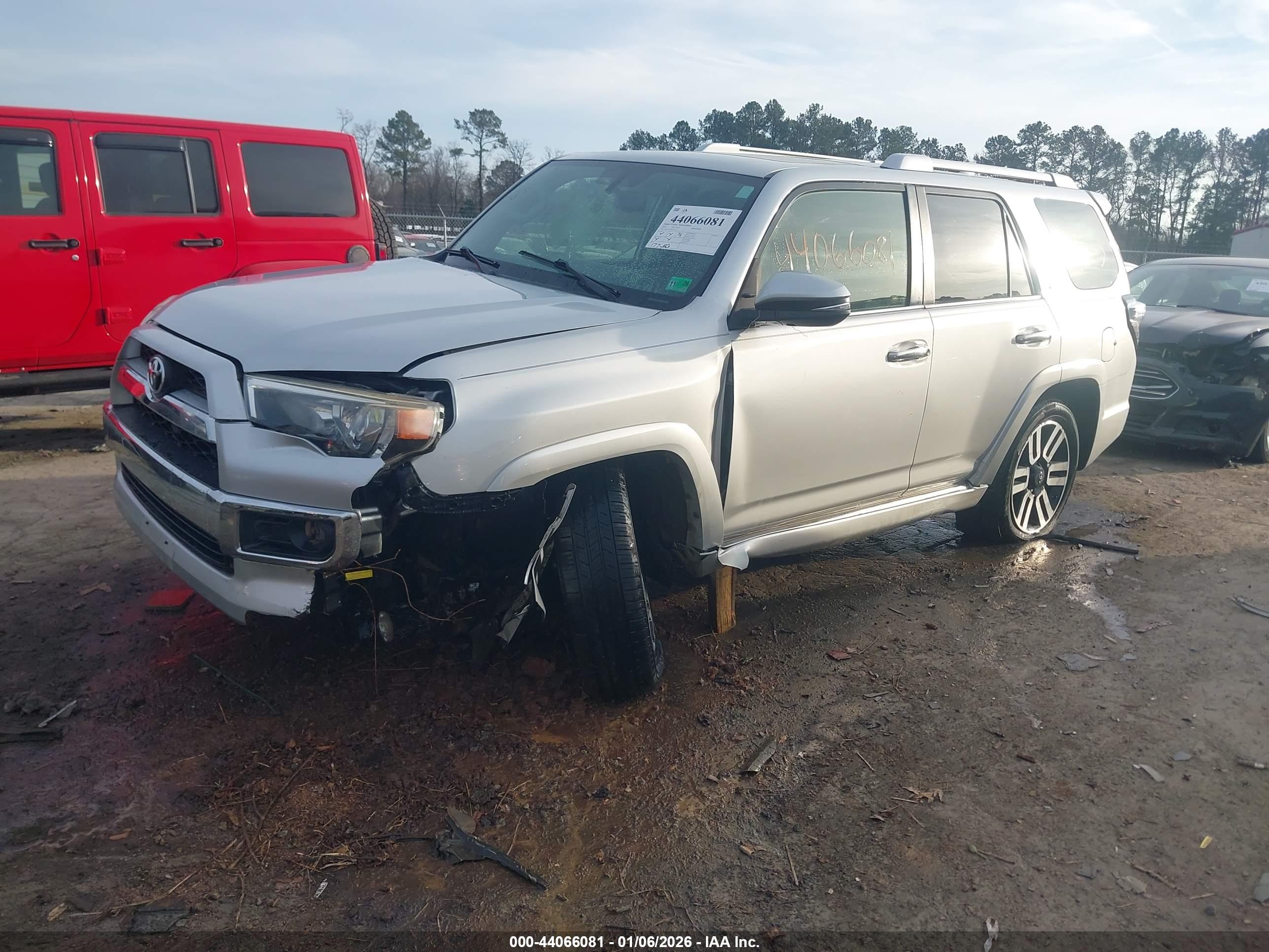 TOYOTA 4RUNNER image 2
