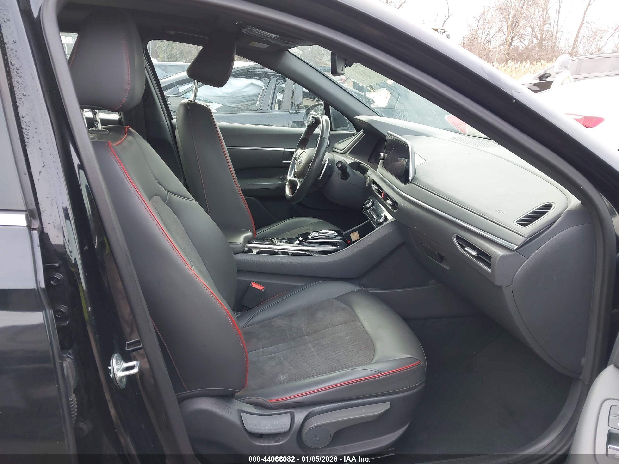 HYUNDAI SONATA image 5