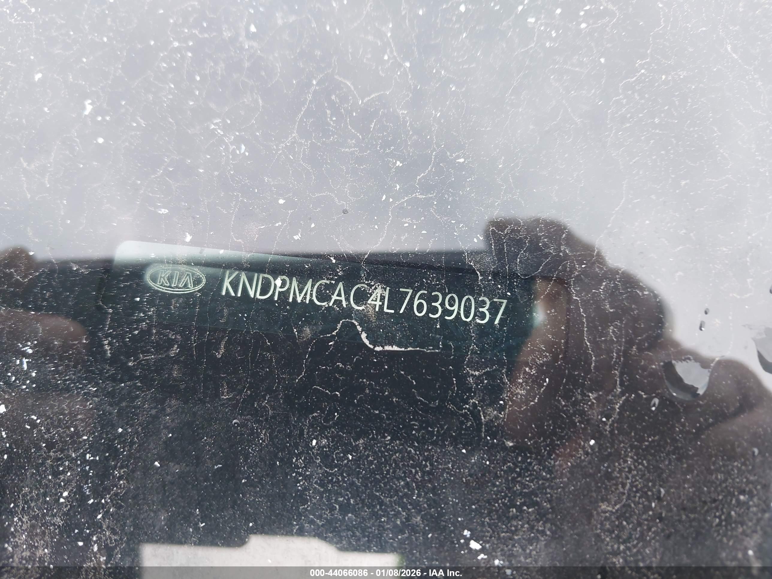 KIA SPORTAGE image 9