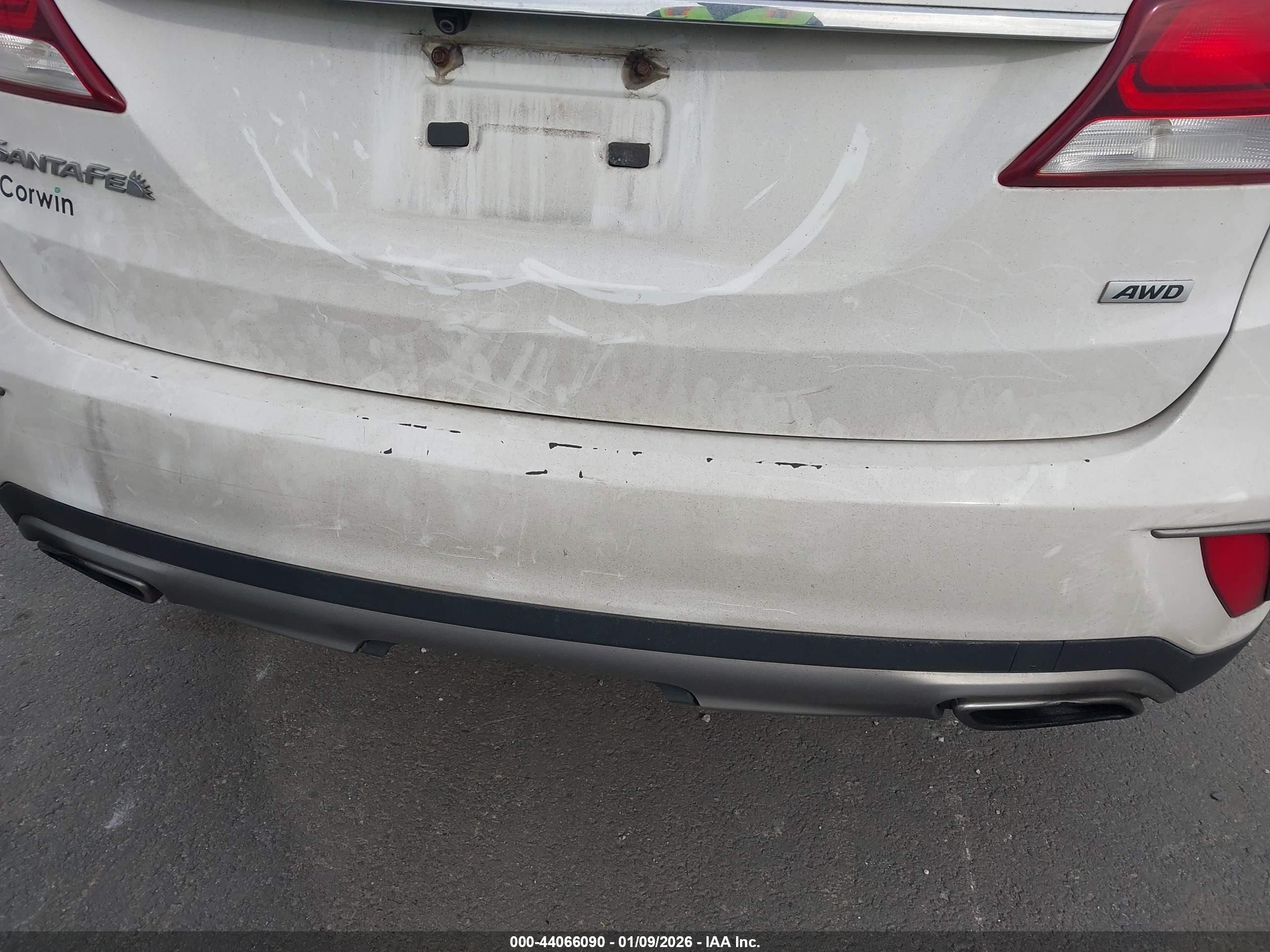 HYUNDAI SANTA image 6