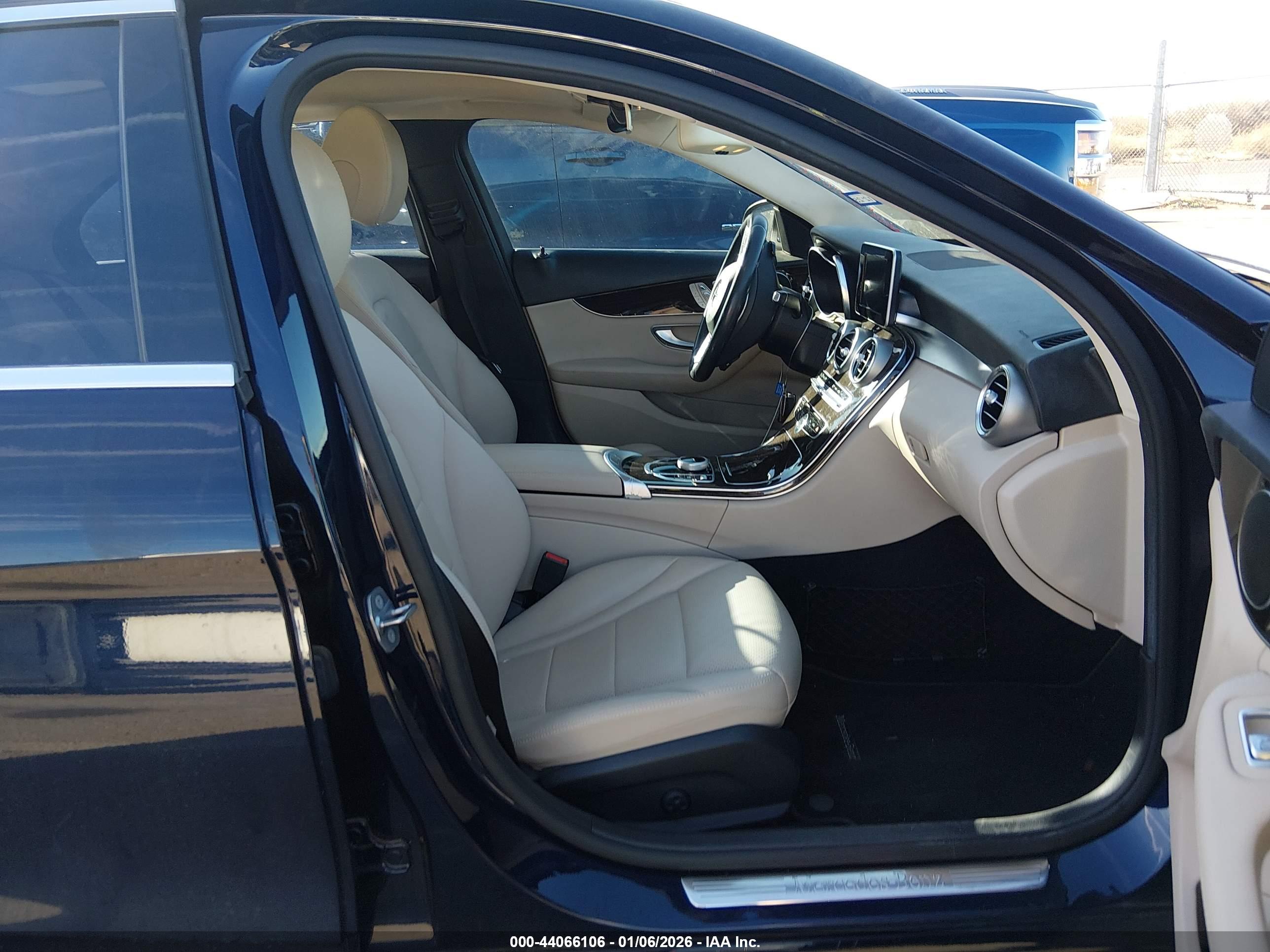 MERCEDES-BENZ C image 5