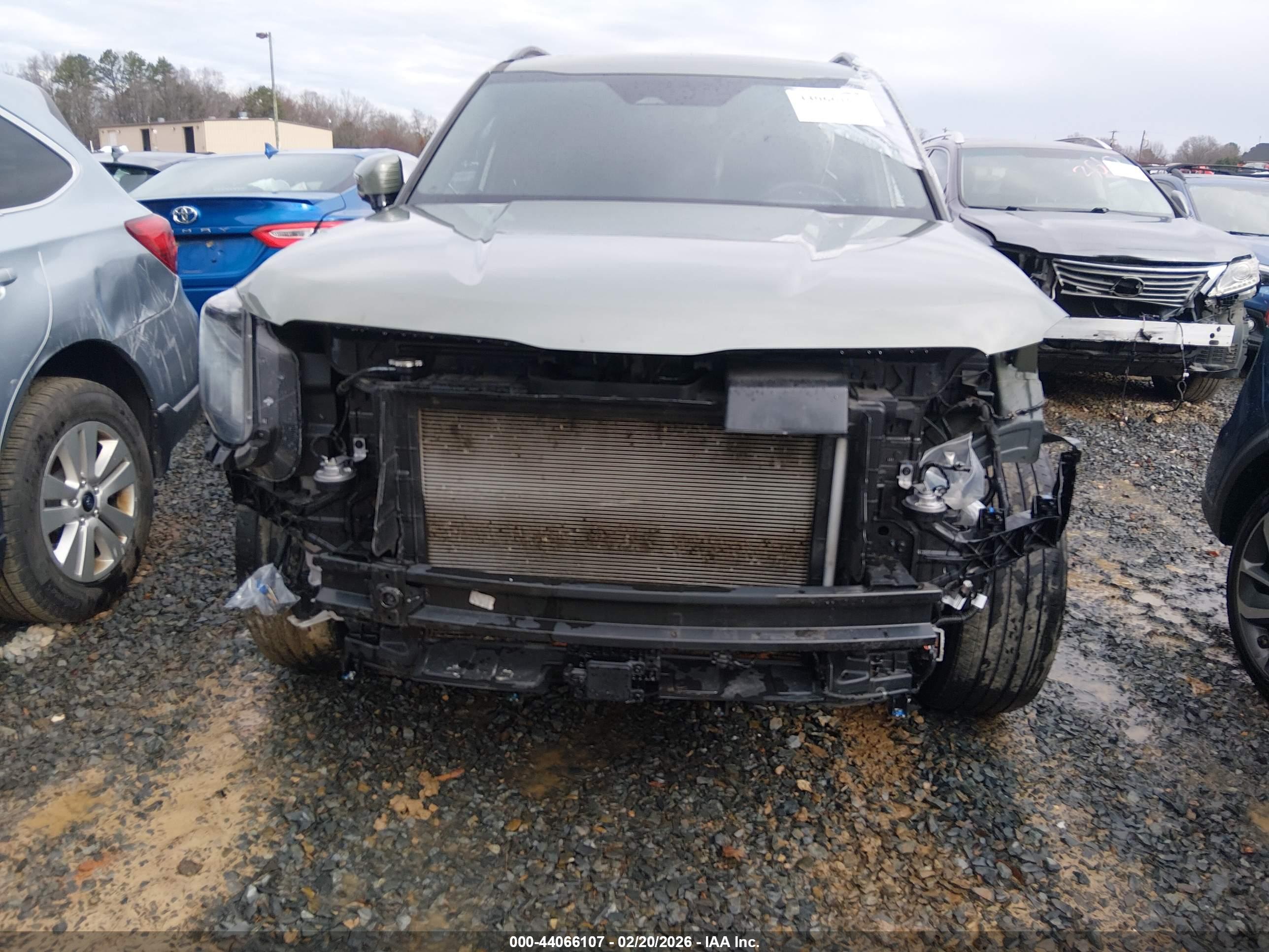 KIA TELLURIDE image 6