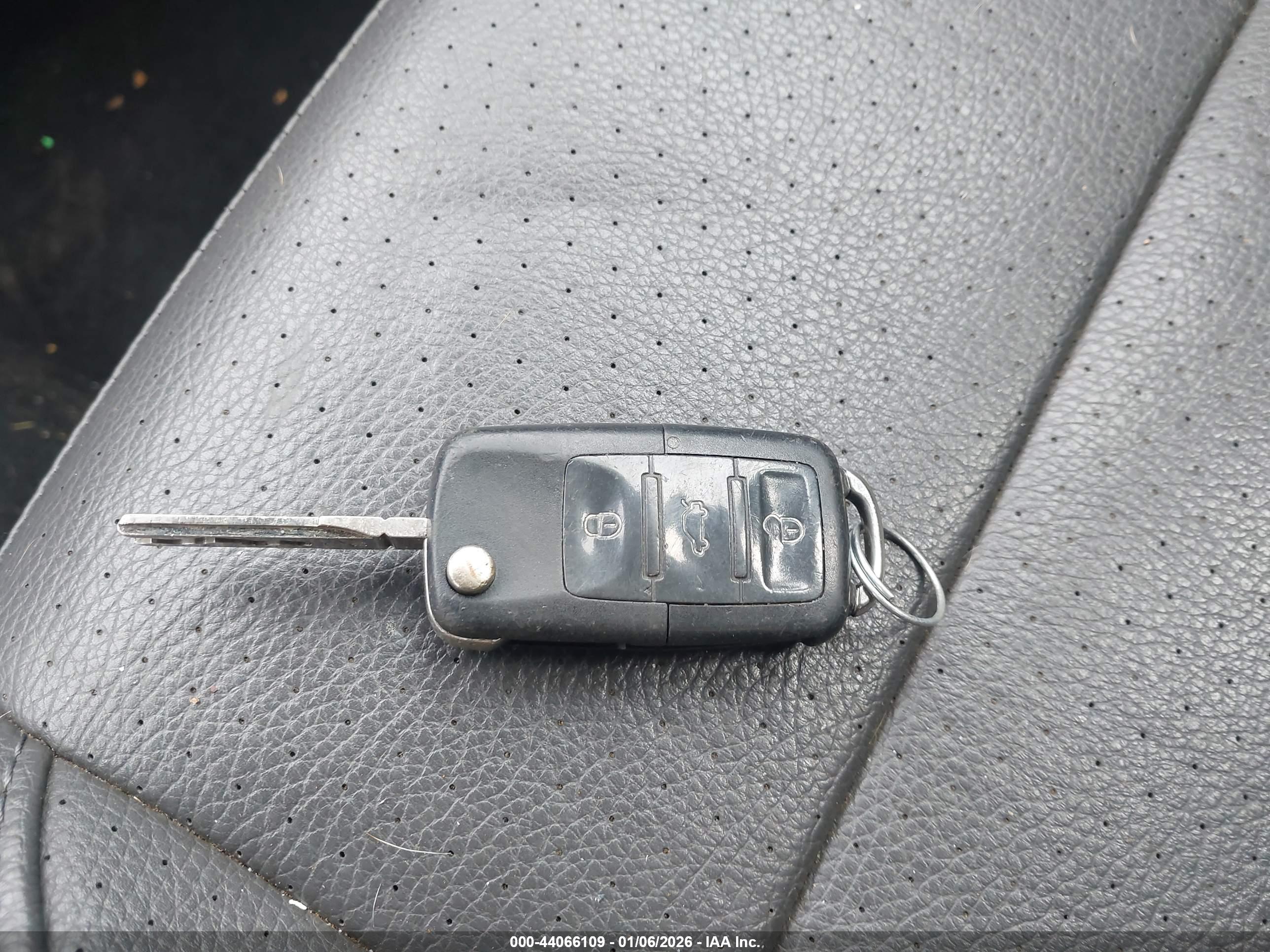 VOLKSWAGEN JETTA image 11