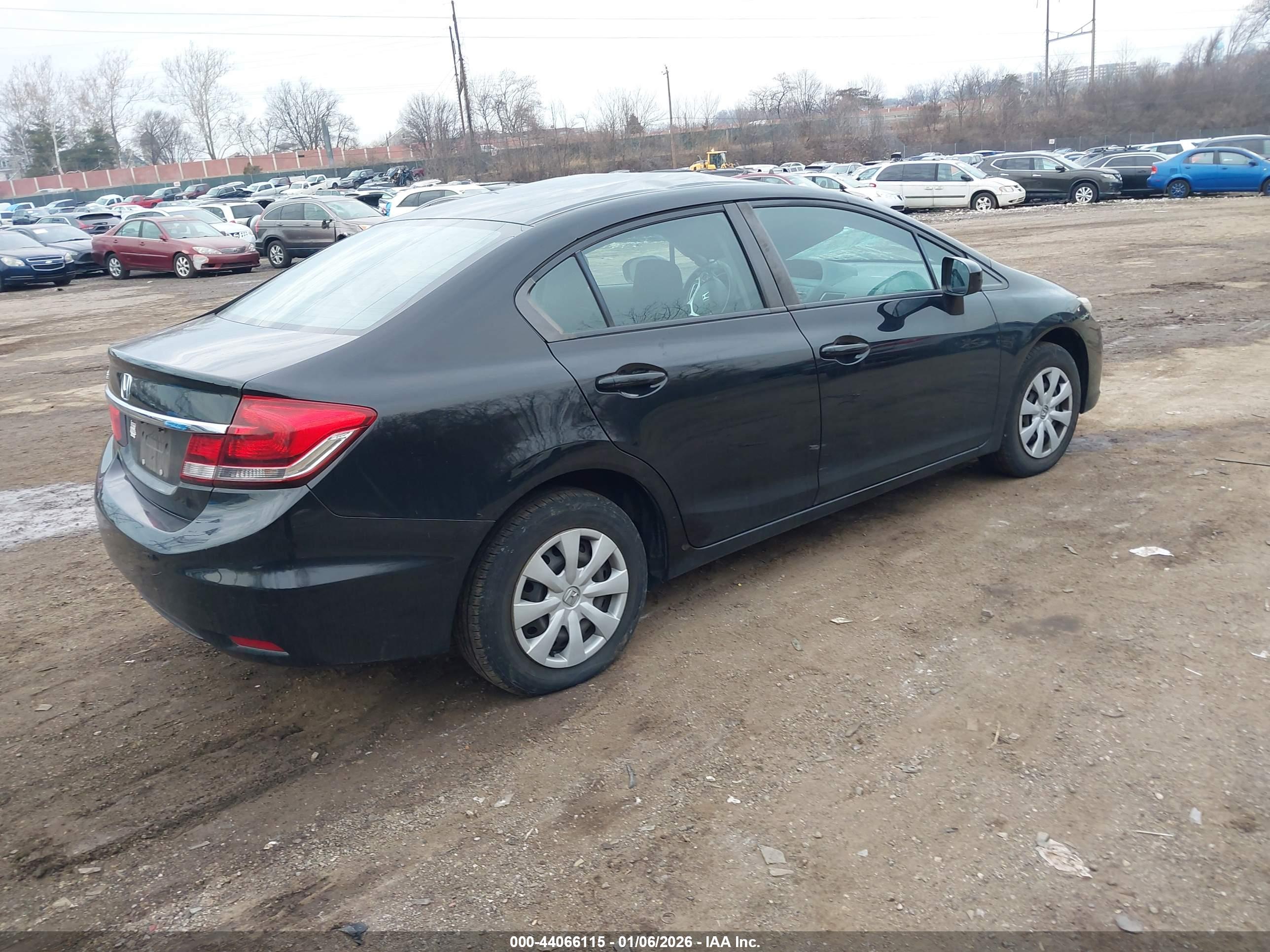 HONDA CIVIC image 4