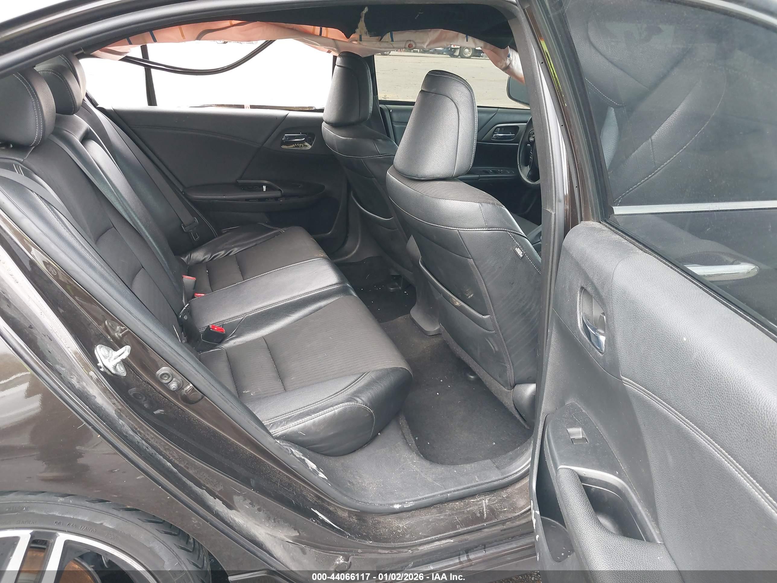 HONDA ACCORD image 8