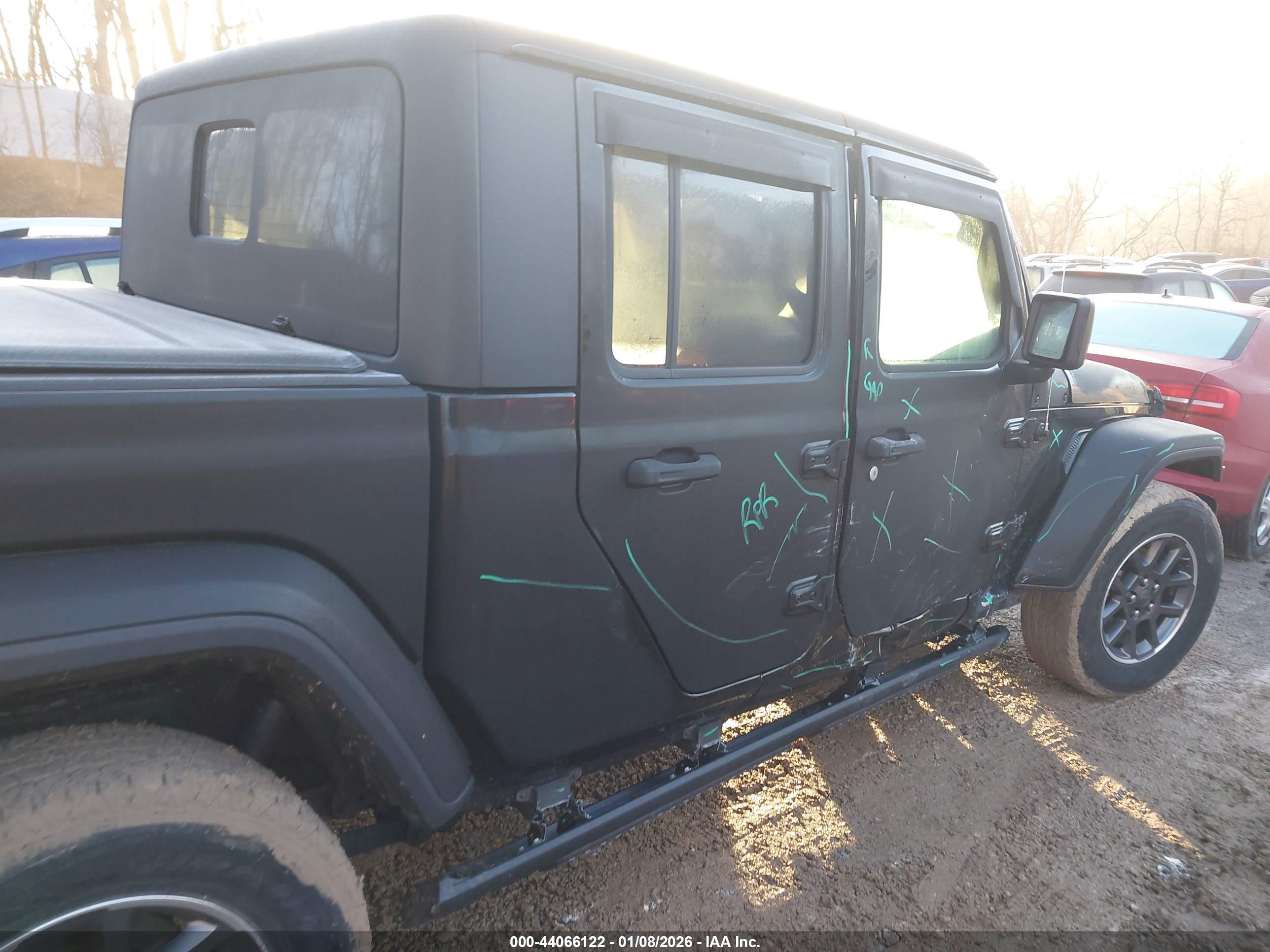 JEEP GLADIATOR image 6