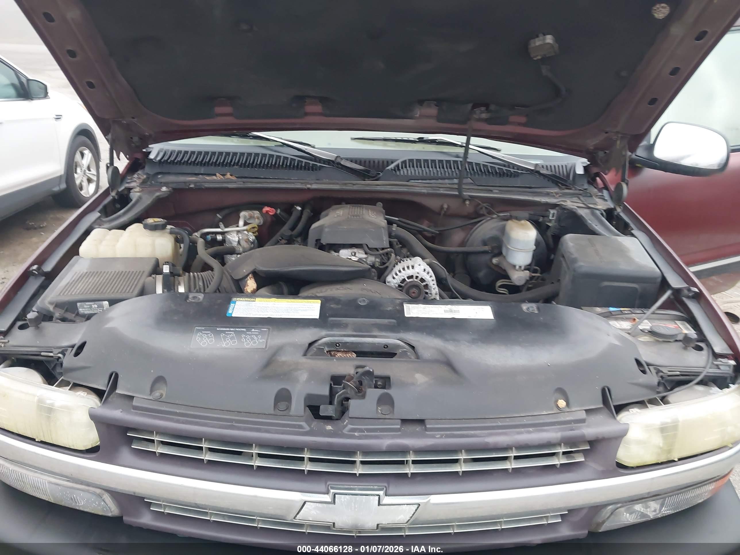 CHEVROLET SILVERADO image 10