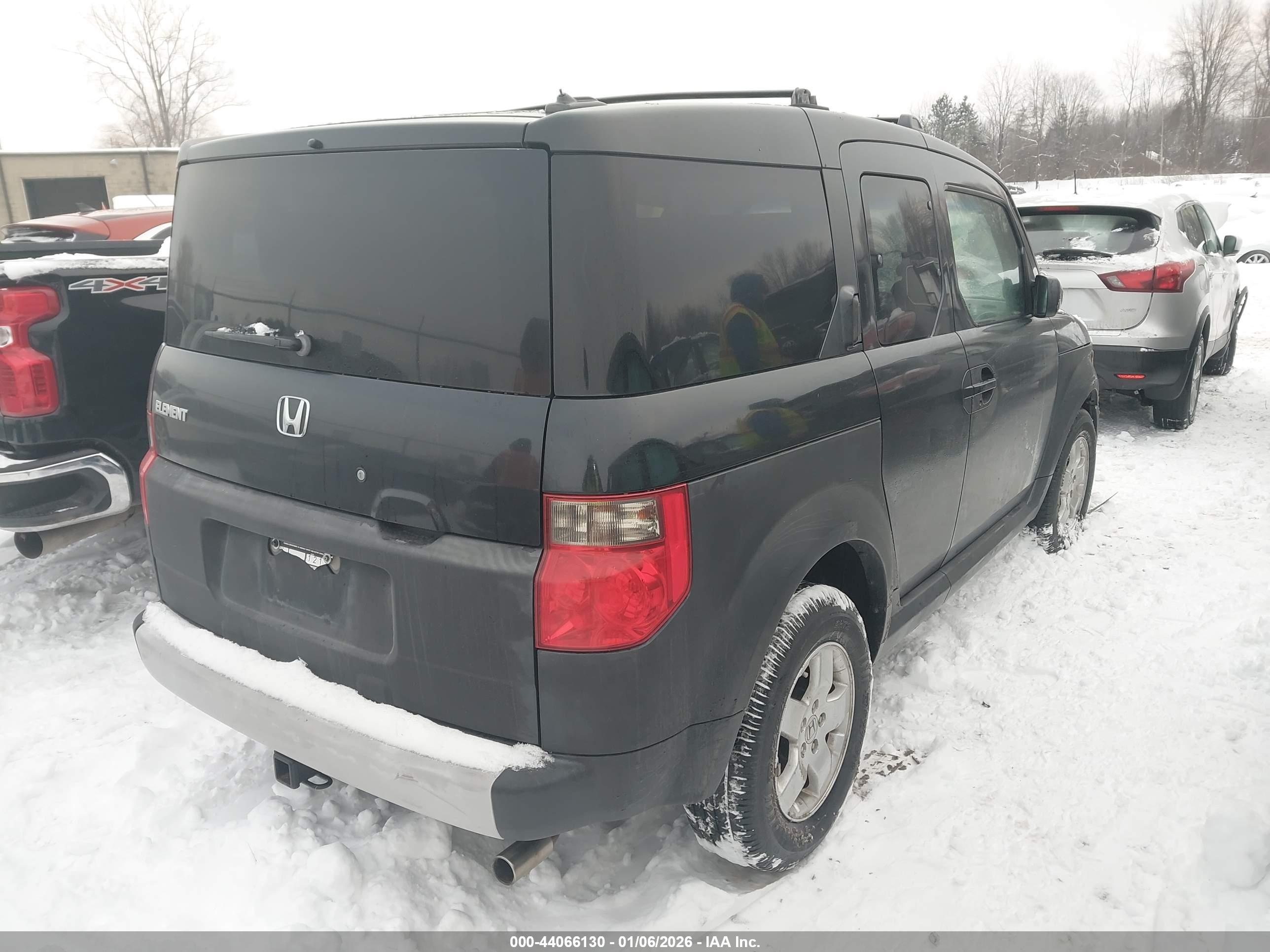 HONDA ELEMENT image 4