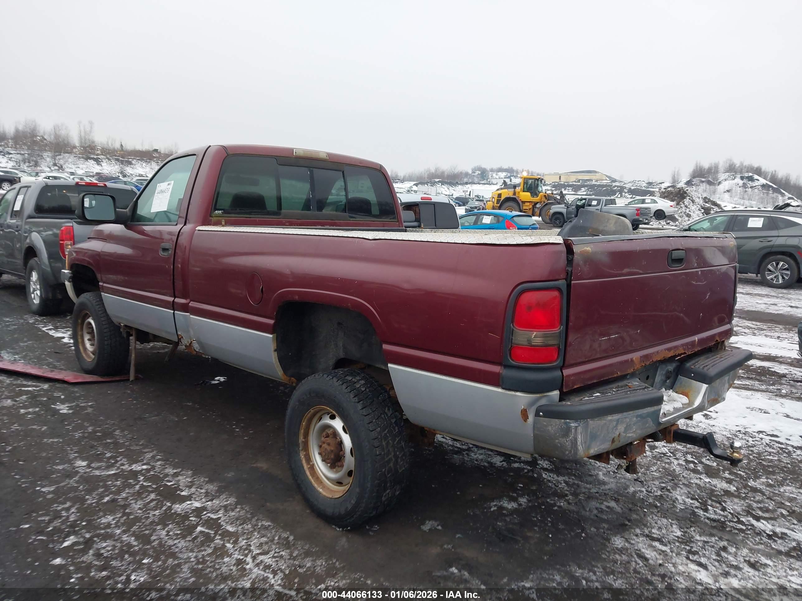DODGE RAM image 3