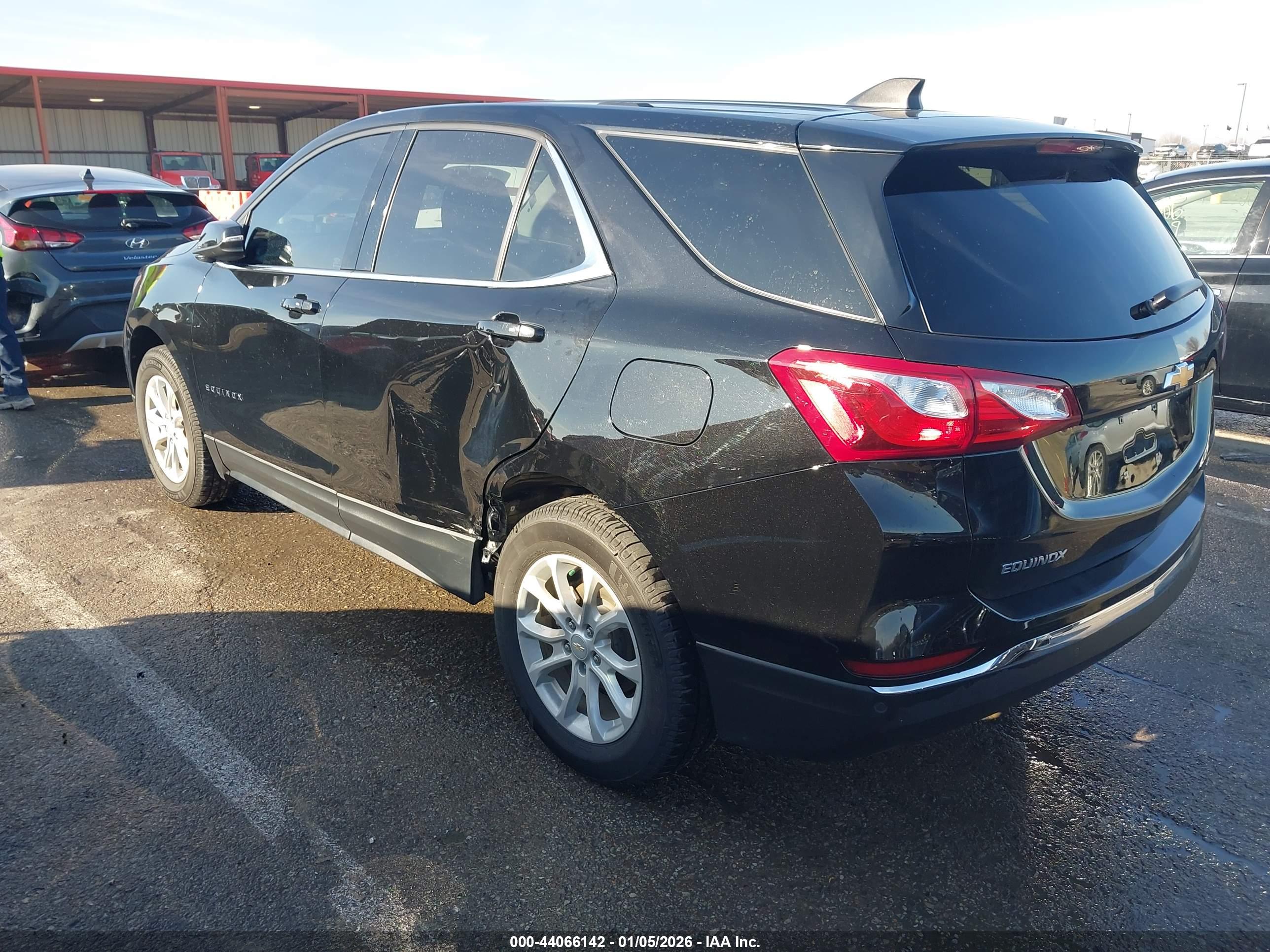CHEVROLET EQUINOX image 3