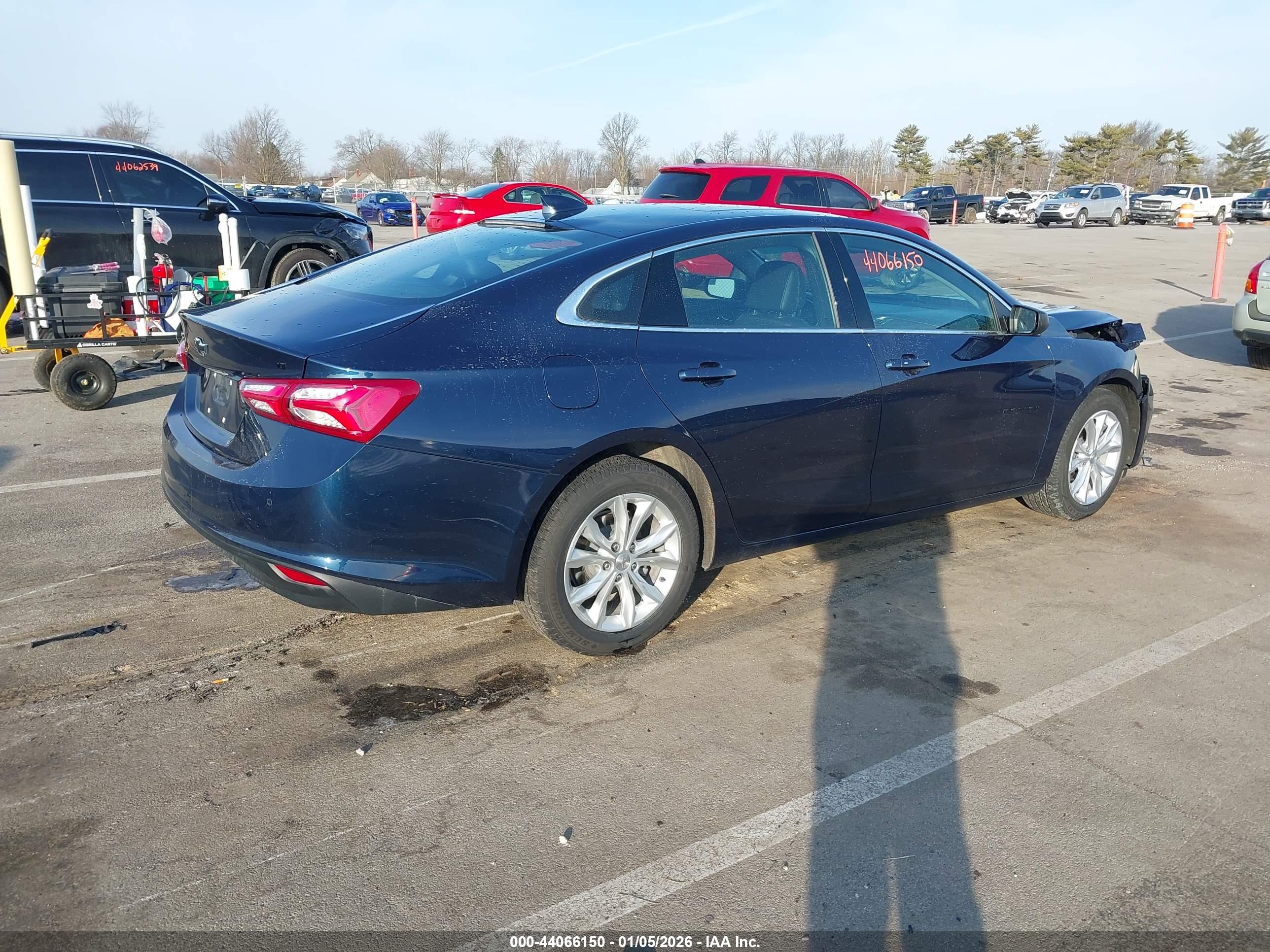 CHEVROLET MALIBU image 4